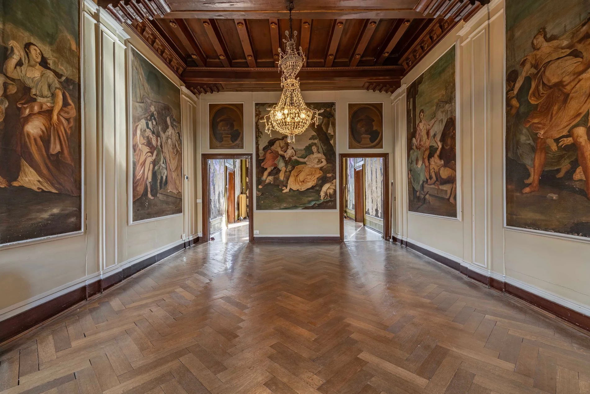 francis-york-frescoed-palazzo-residence-campo-santo-stefano-venice.-15.jpg