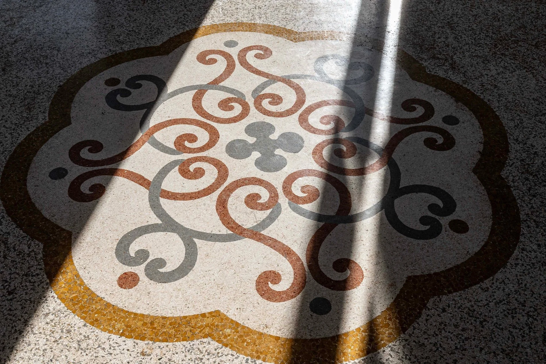 francis-york-frescoed-palazzo-residence-campo-santo-stefano-venice.-32.jpg