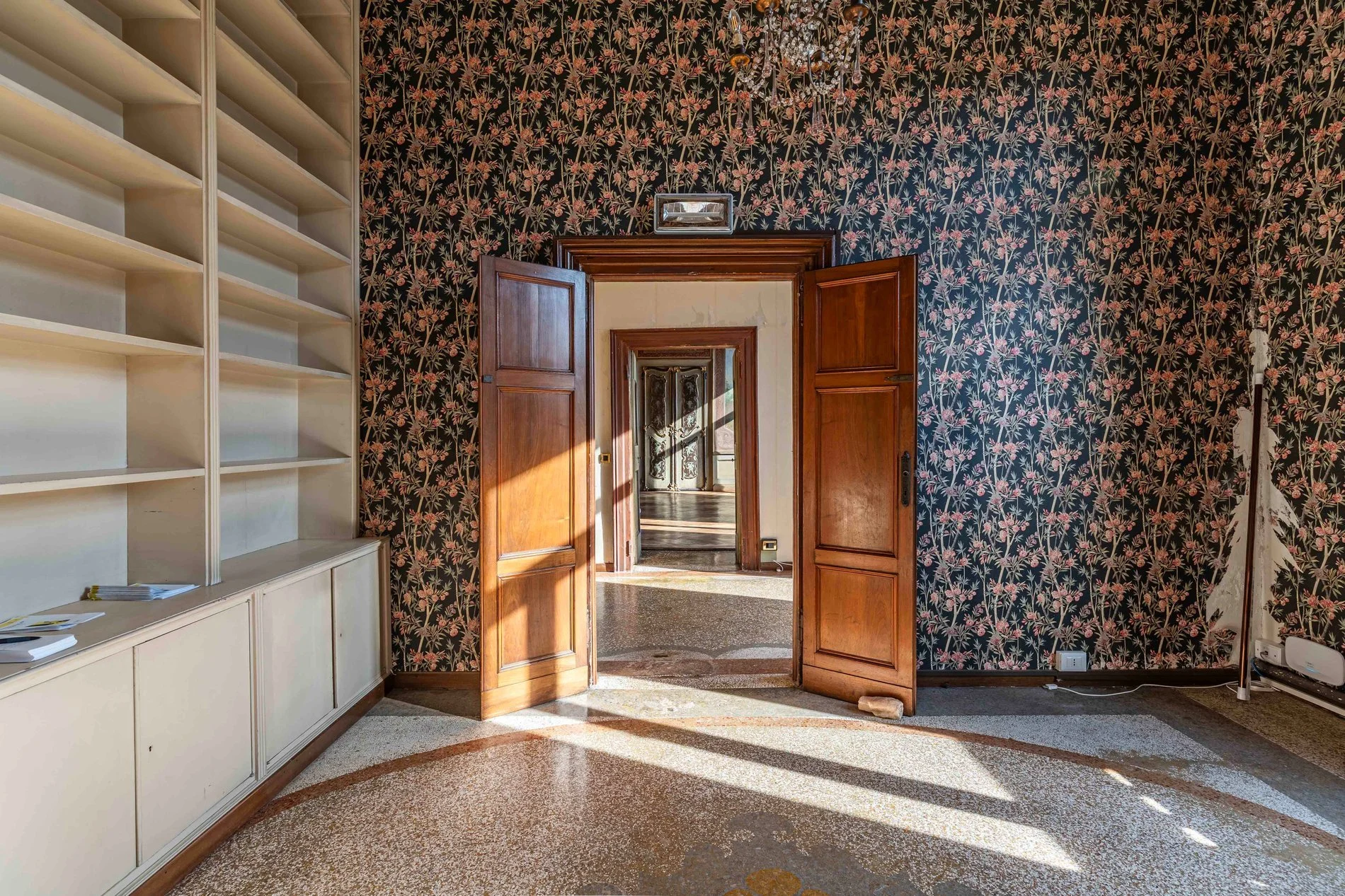 francis-york-frescoed-palazzo-residence-campo-santo-stefano-venice.-41.jpg