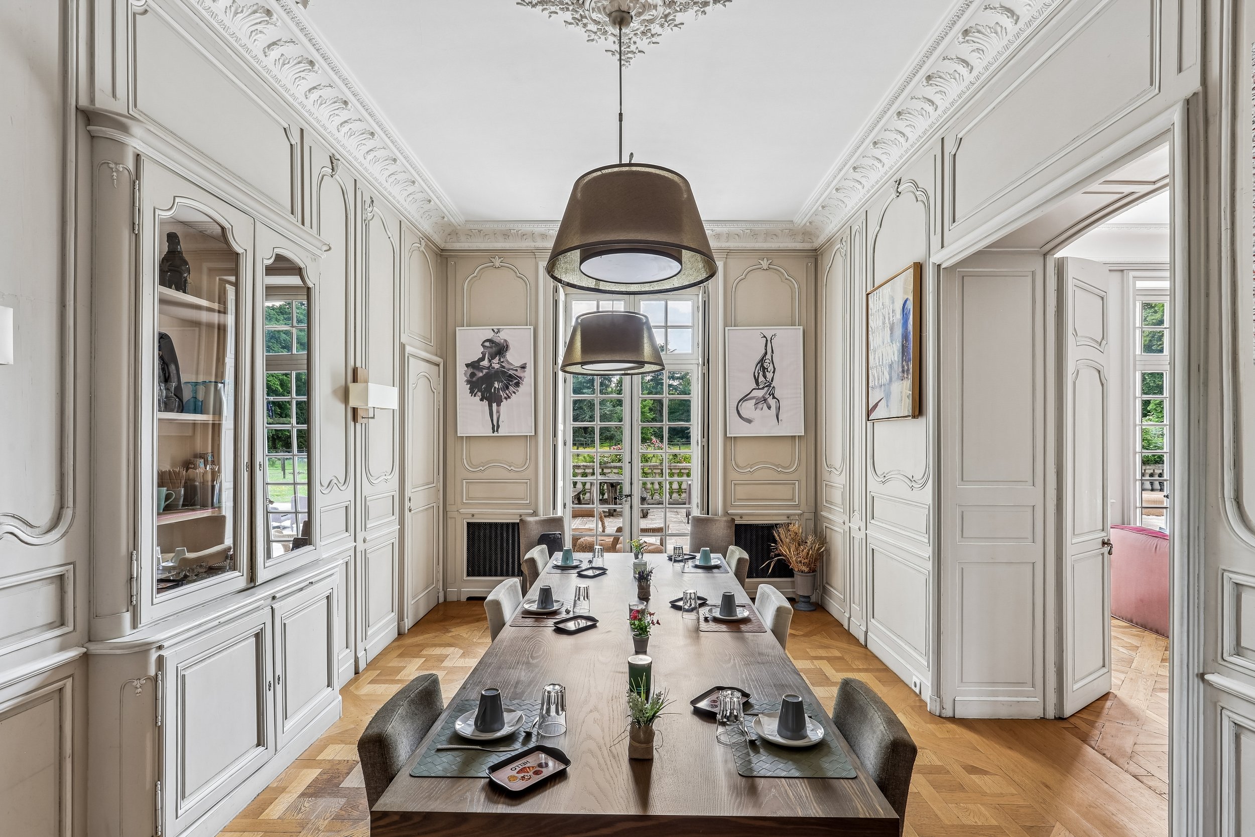 francis-york-manor-style-equestrian-estate-fontainebleau-france-17.jpg
