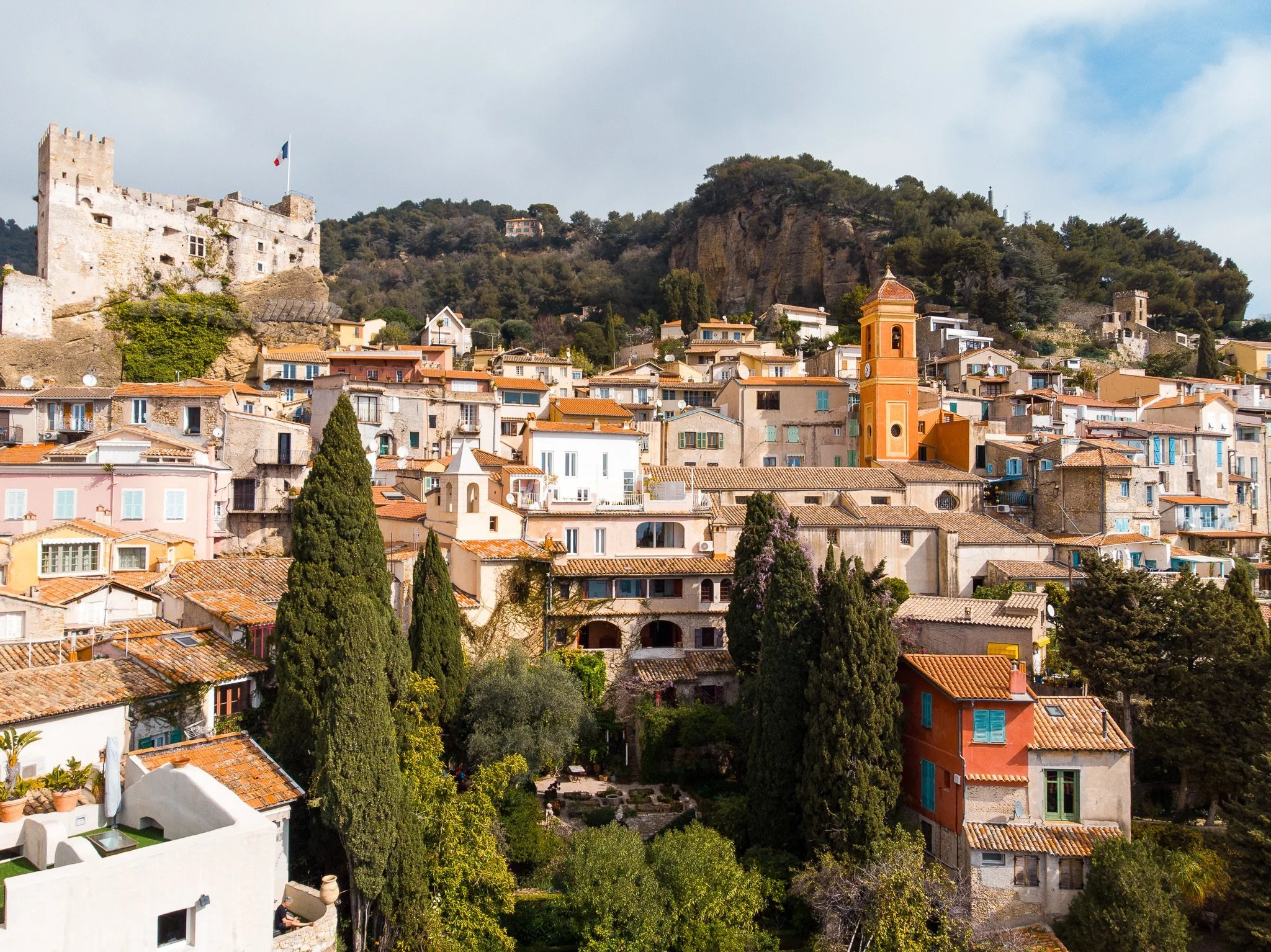 francis-york-laumonerie-roquebrune-cap-martin-grace-kelly-garden-25.jpeg
