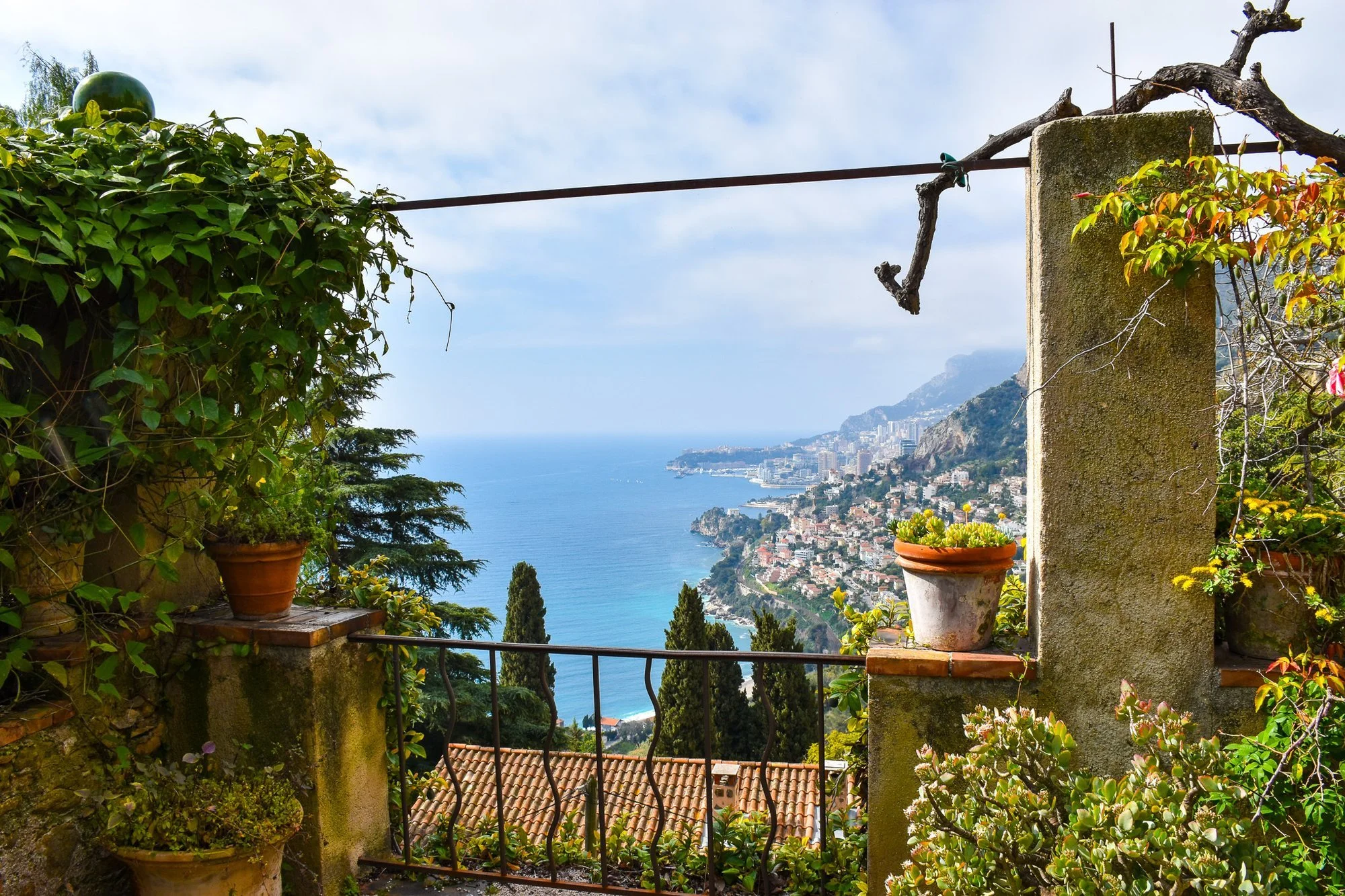 francis-york-laumonerie-roquebrune-cap-martin-grace-kelly-garden-21.jpeg