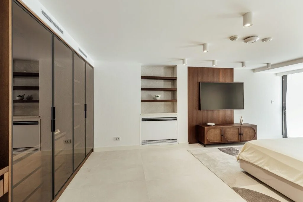 francis-york-montenegro-villa-ljuta-for-sale-29.jpg
