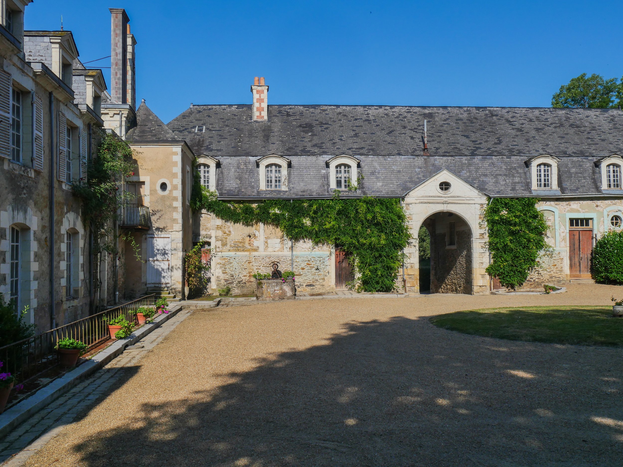 francis-york-anjou-chateau-kings-horses-denniel-immobilier-113.jpg