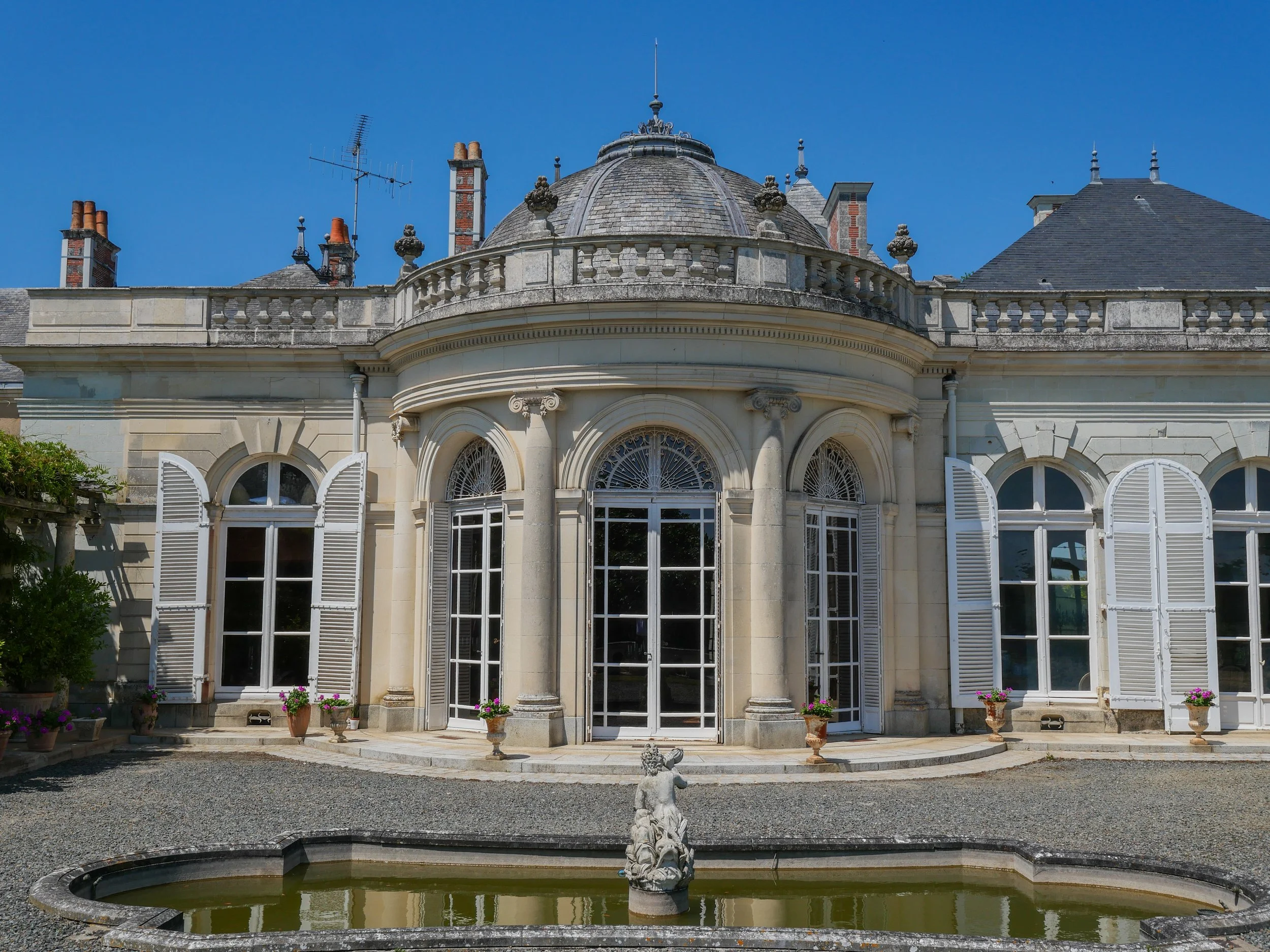 francis-york-anjou-chateau-kings-horses-denniel-immobilier-45.jpg