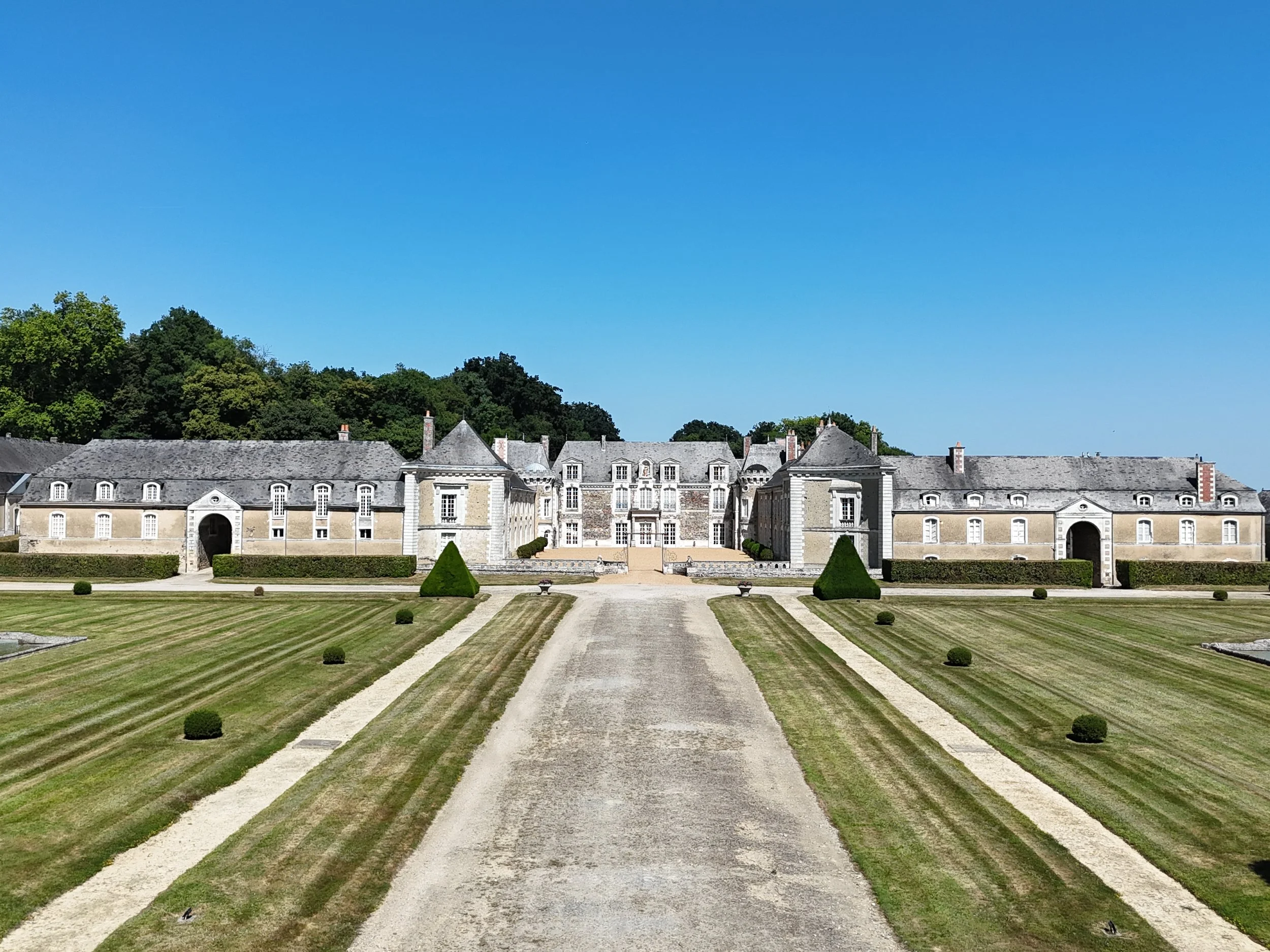 francis-york-anjou-chateau-kings-horses-denniel-immobilier-5.JPG