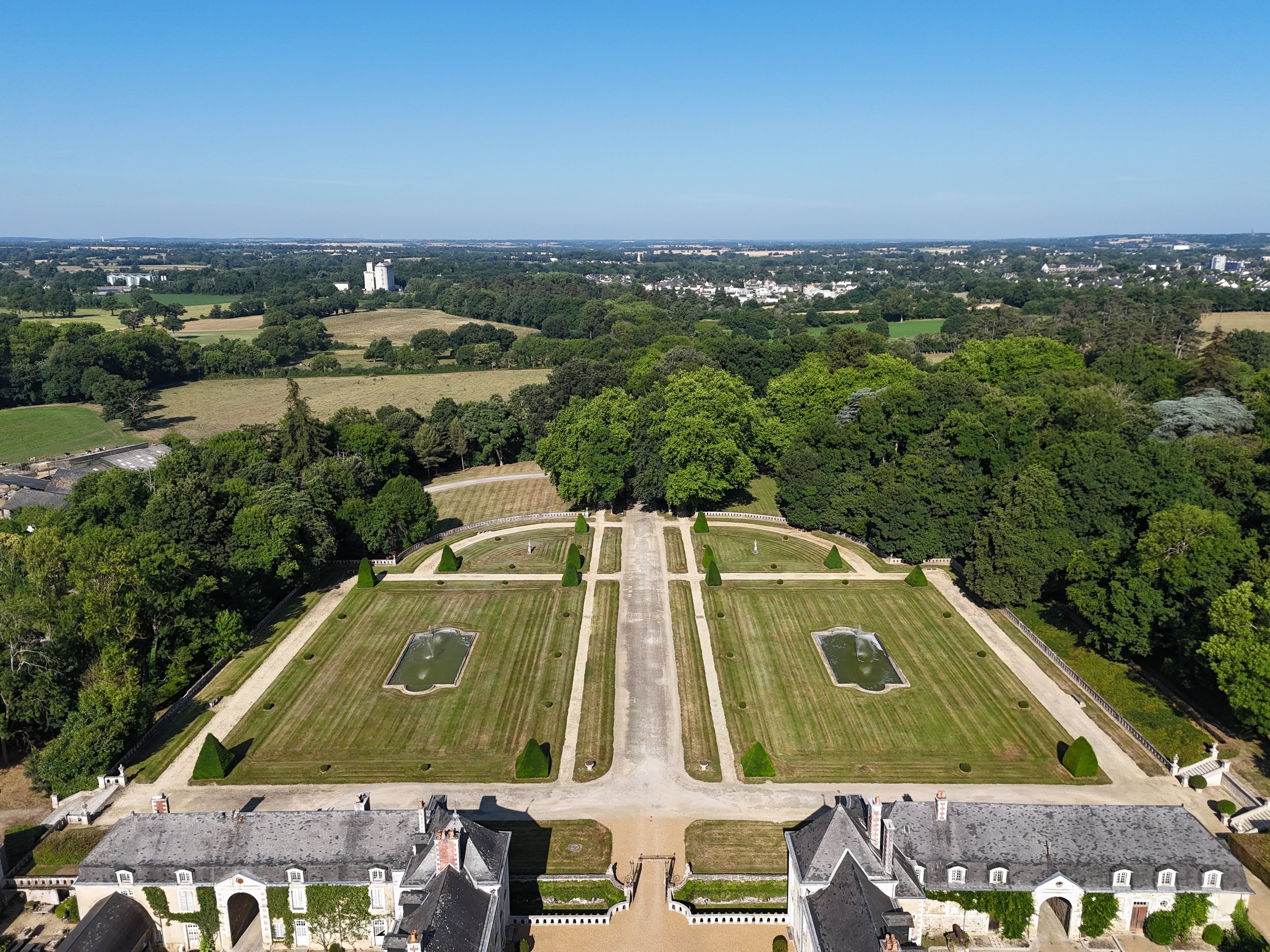 francis-york-anjou-chateau-kings-horses-denniel-immobilier-23.JPG
