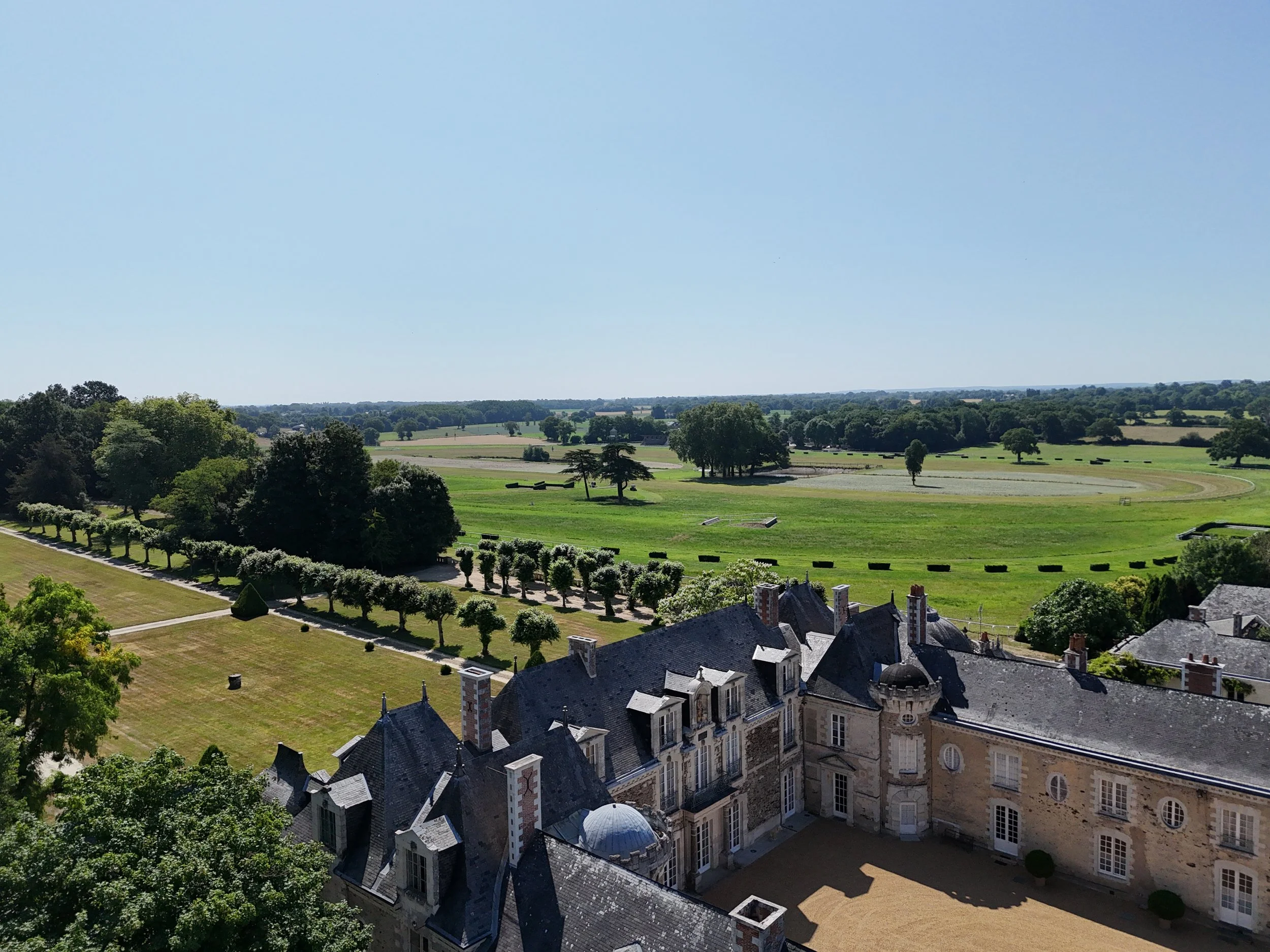 francis-york-anjou-chateau-kings-horses-denniel-immobilier-32.JPG