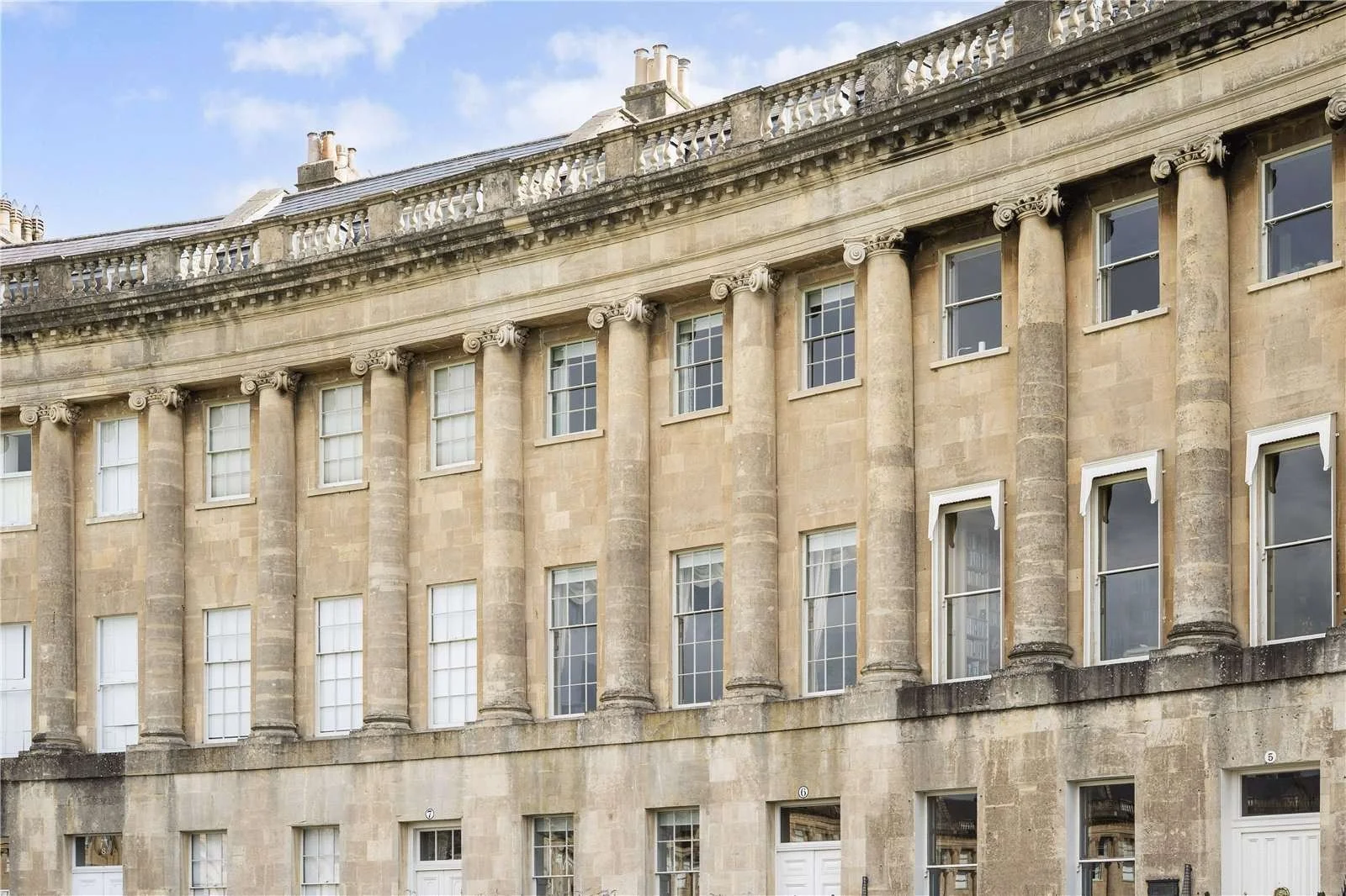 francis-york-georgian-townhouse-bath-royal-crescent-1.jpg