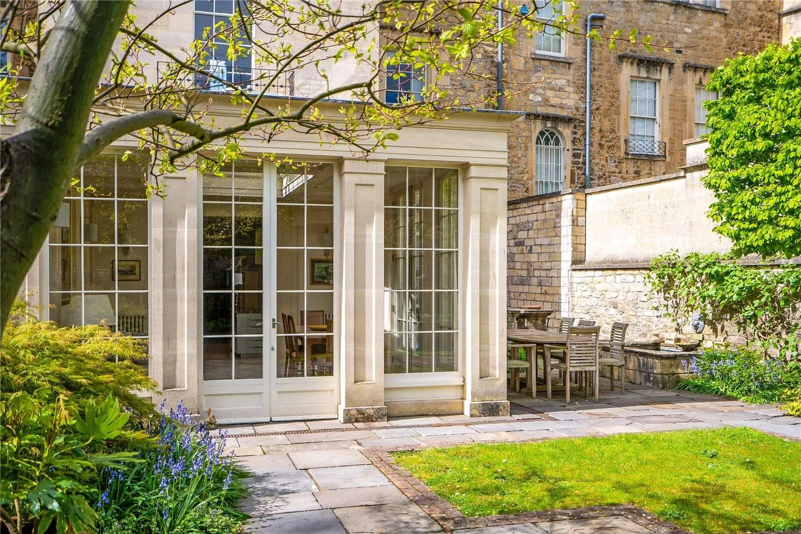 francis-york-georgian-townhouse-bath-royal-crescent-24.jpg