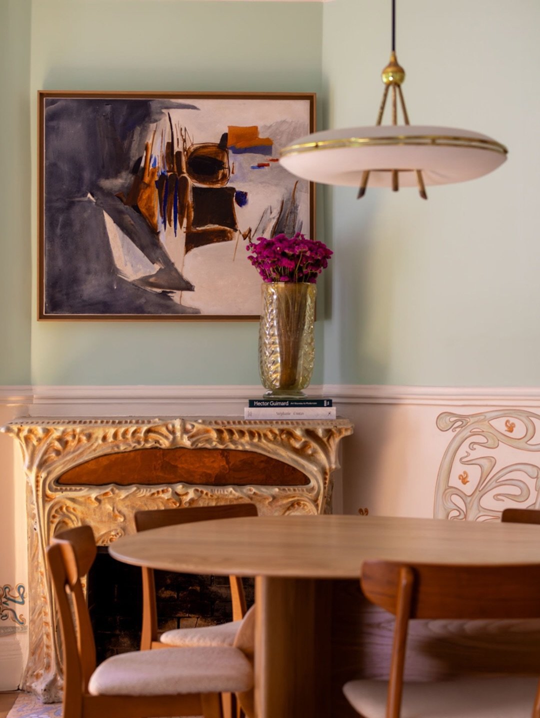 francis-york-restored-paris-apartment-art-nouveau-building-11.jpeg