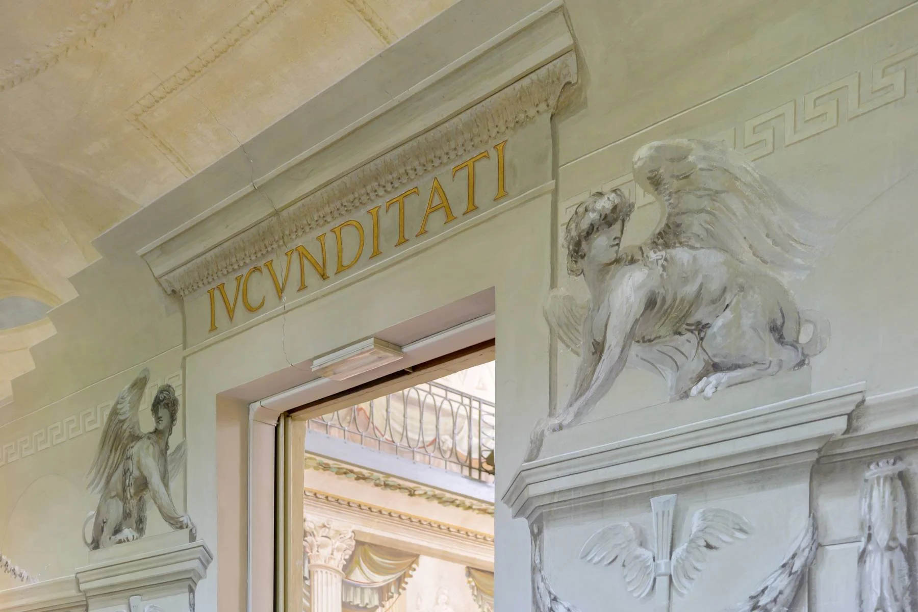 francis-york-francis-york-villa-impero-bologna-frescoed-villa-25.jpg