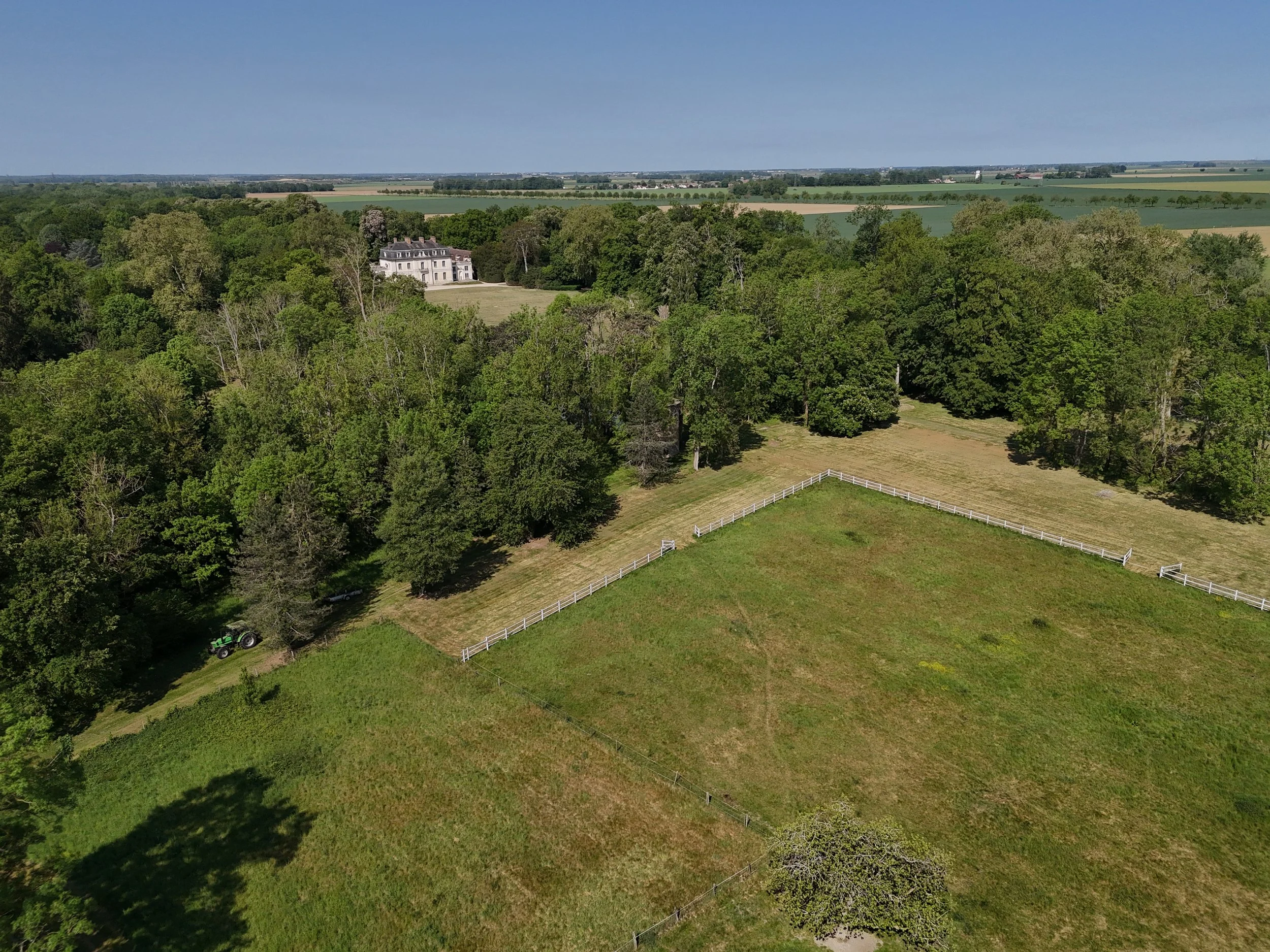 francis-york-18th-century-chateau-60km-from-paris-10.JPG