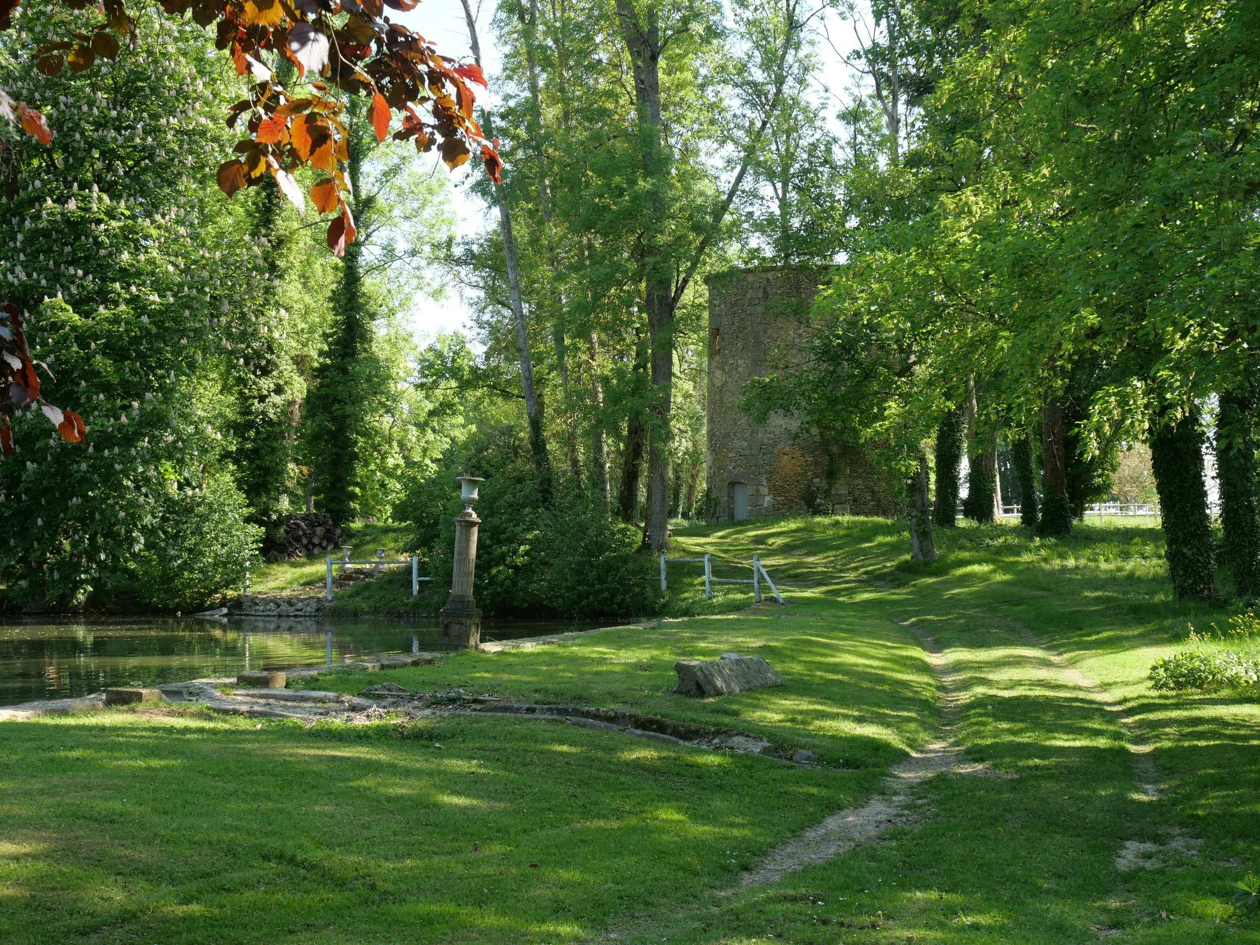 francis-york-18th-century-chateau-60km-from-paris-60.JPG