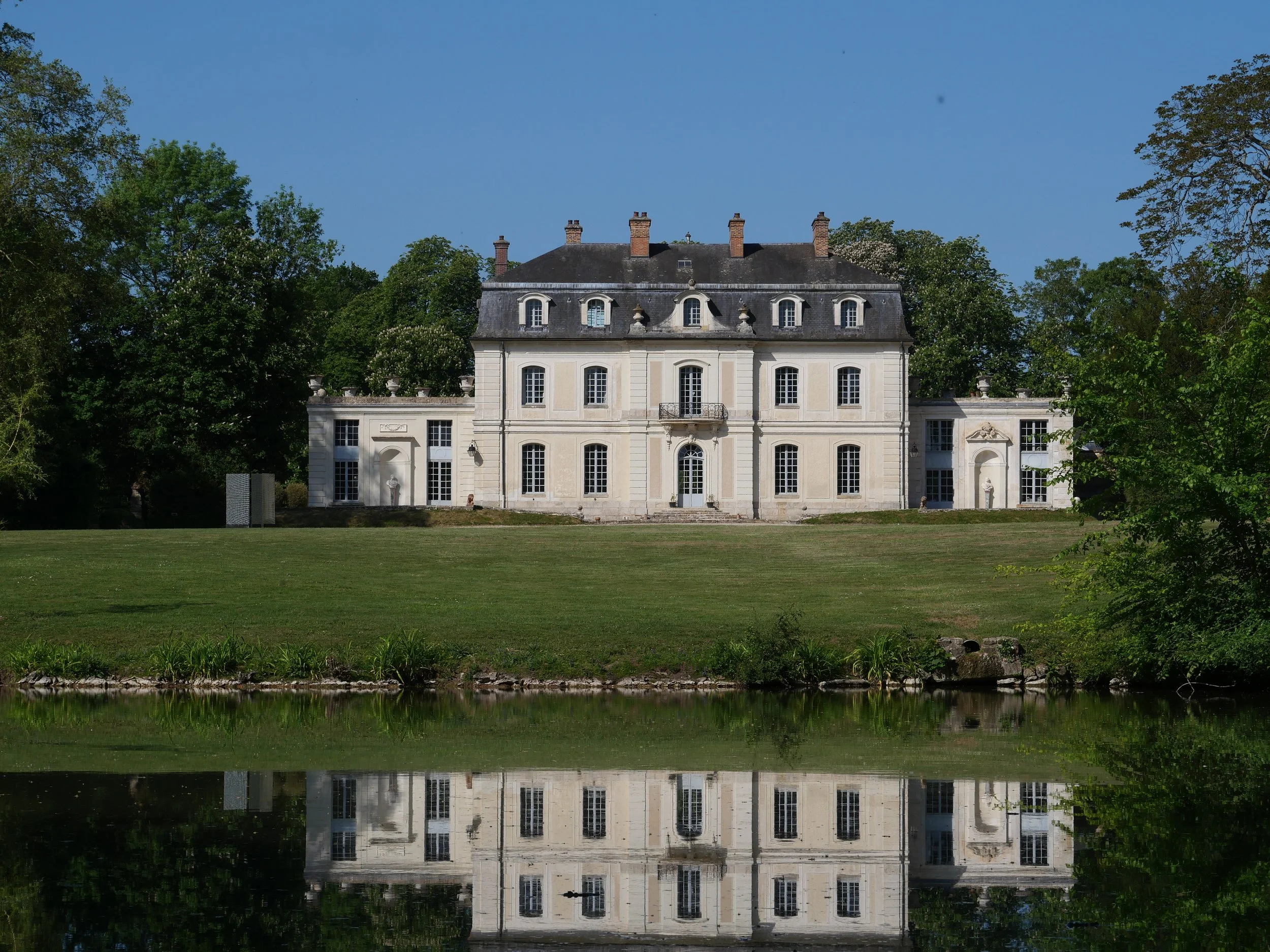 A Château With Parkland by the Designer Behind One of Paris’s Most Romantic Parks