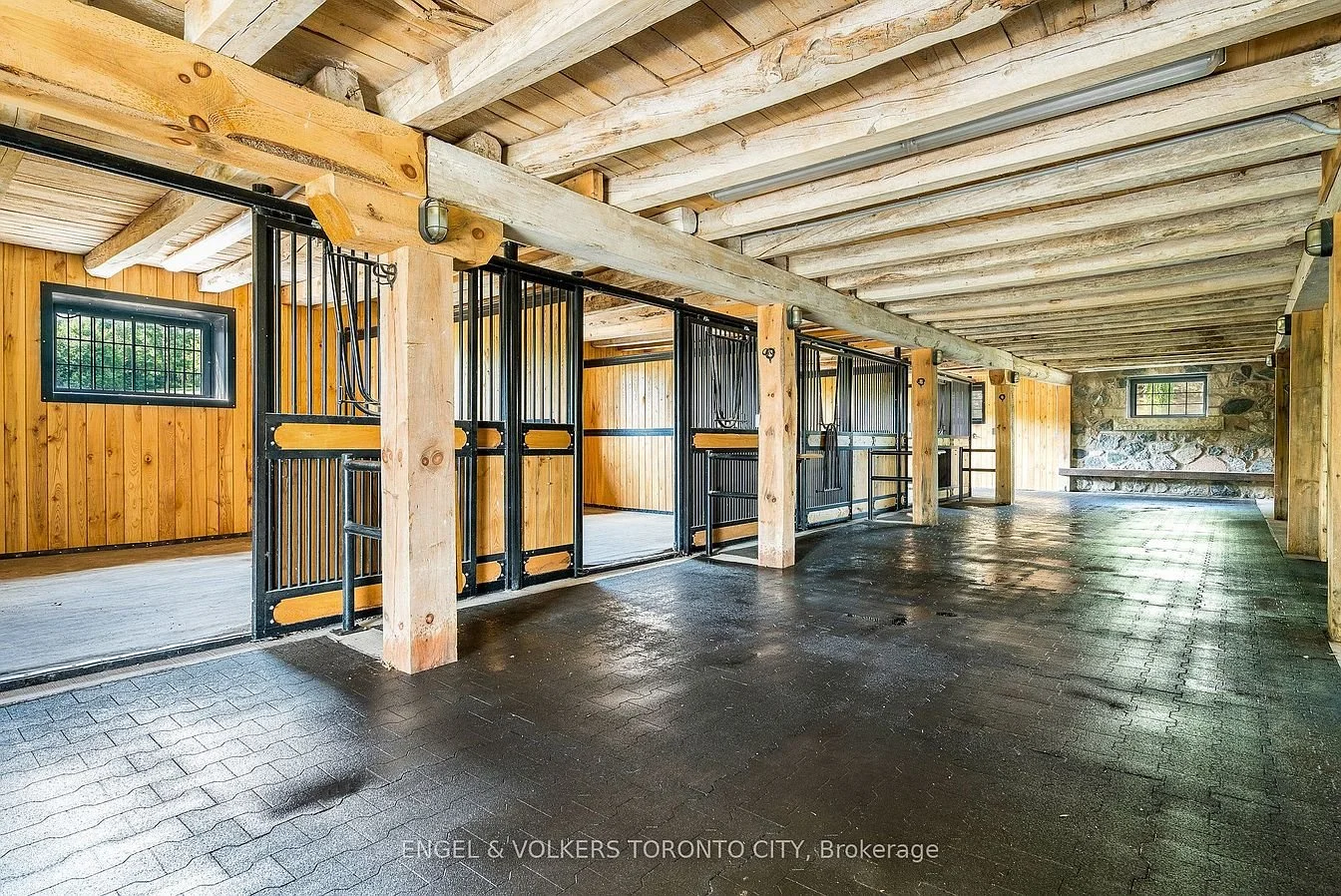 francis-york-tally-ho-106-acre-country-estate-ontario-19.jpg