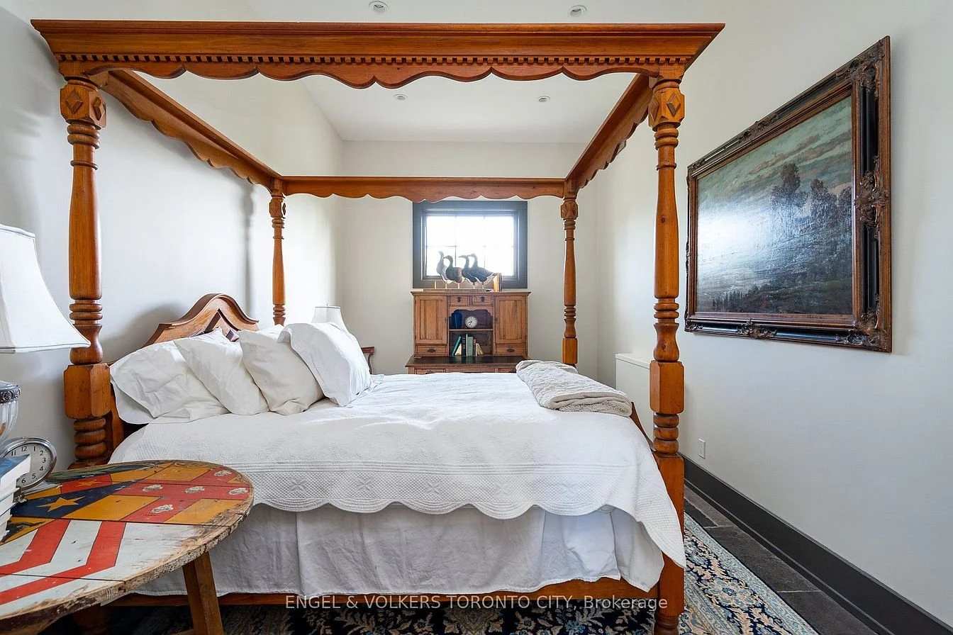 francis-york-tally-ho-106-acre-country-estate-ontario-13.jpg