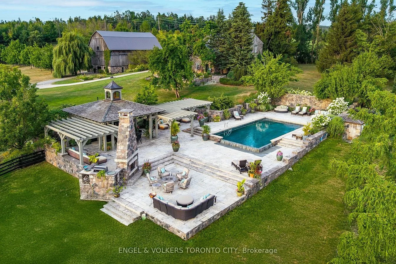 francis-york-tally-ho-106-acre-country-estate-ontario-7.jpg