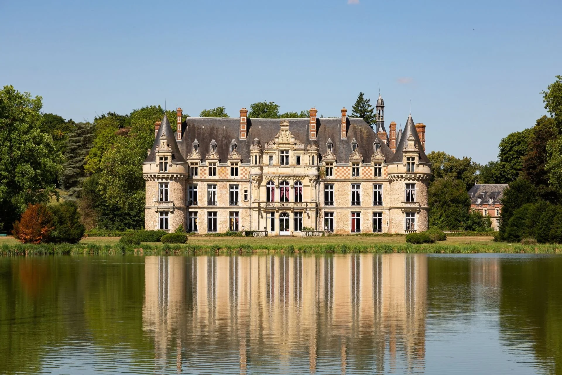 paris-region-chateau.jpg