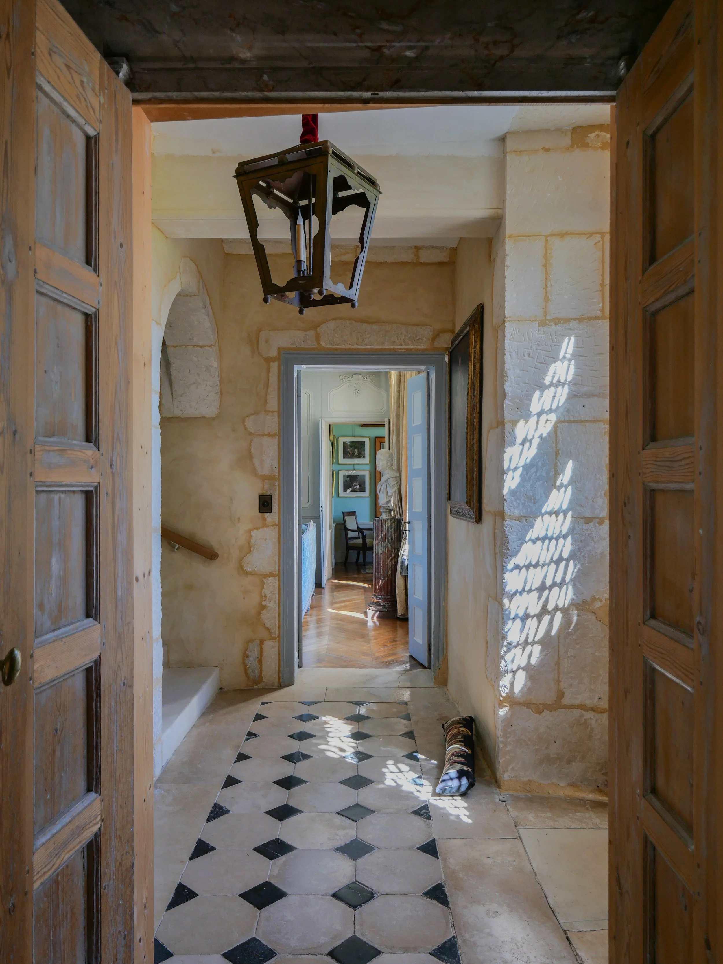 francis-york-restored-chateau-in-normandy-17.jpg