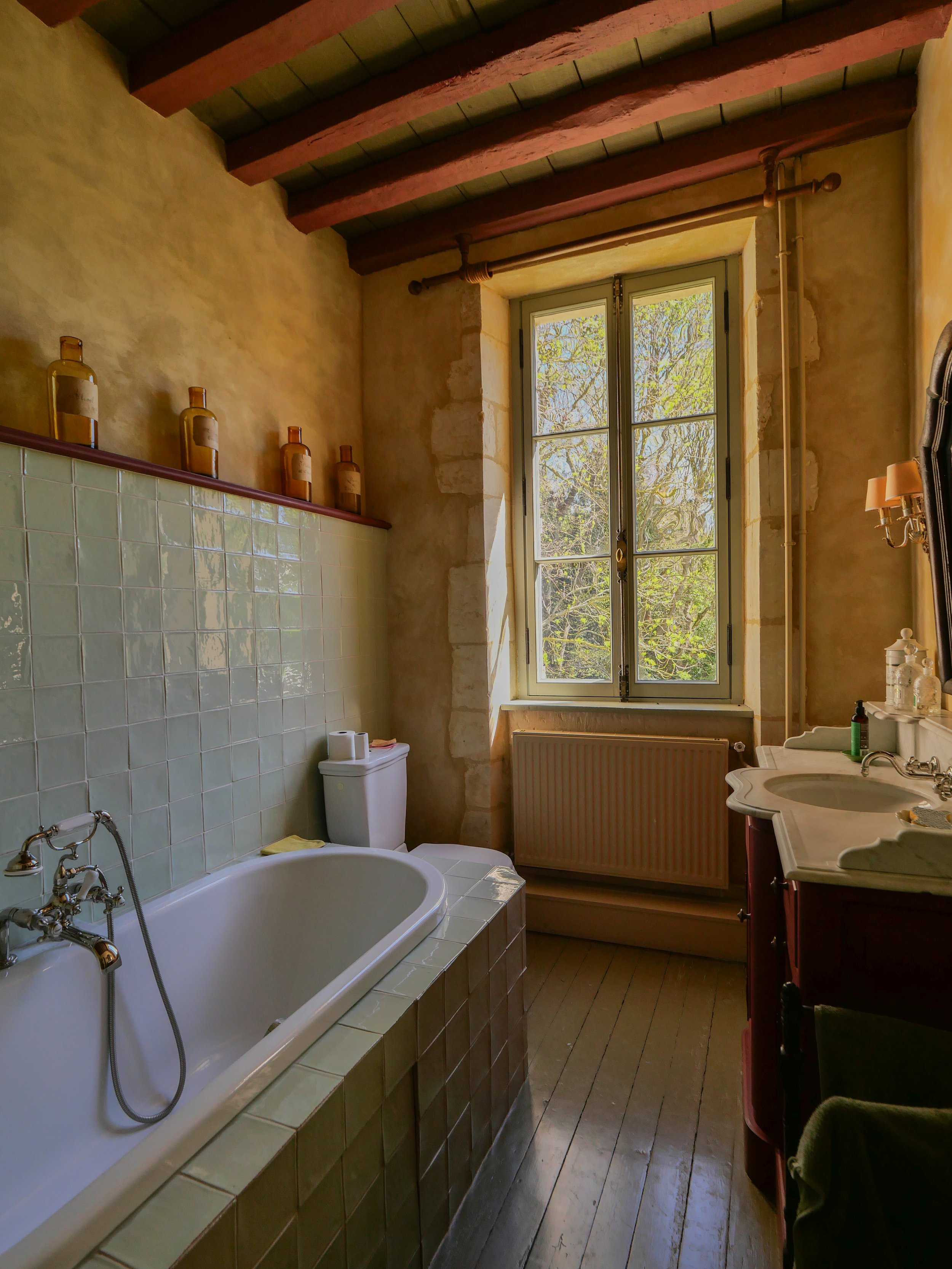 francis-york-restored-chateau-in-normandy-19.jpg