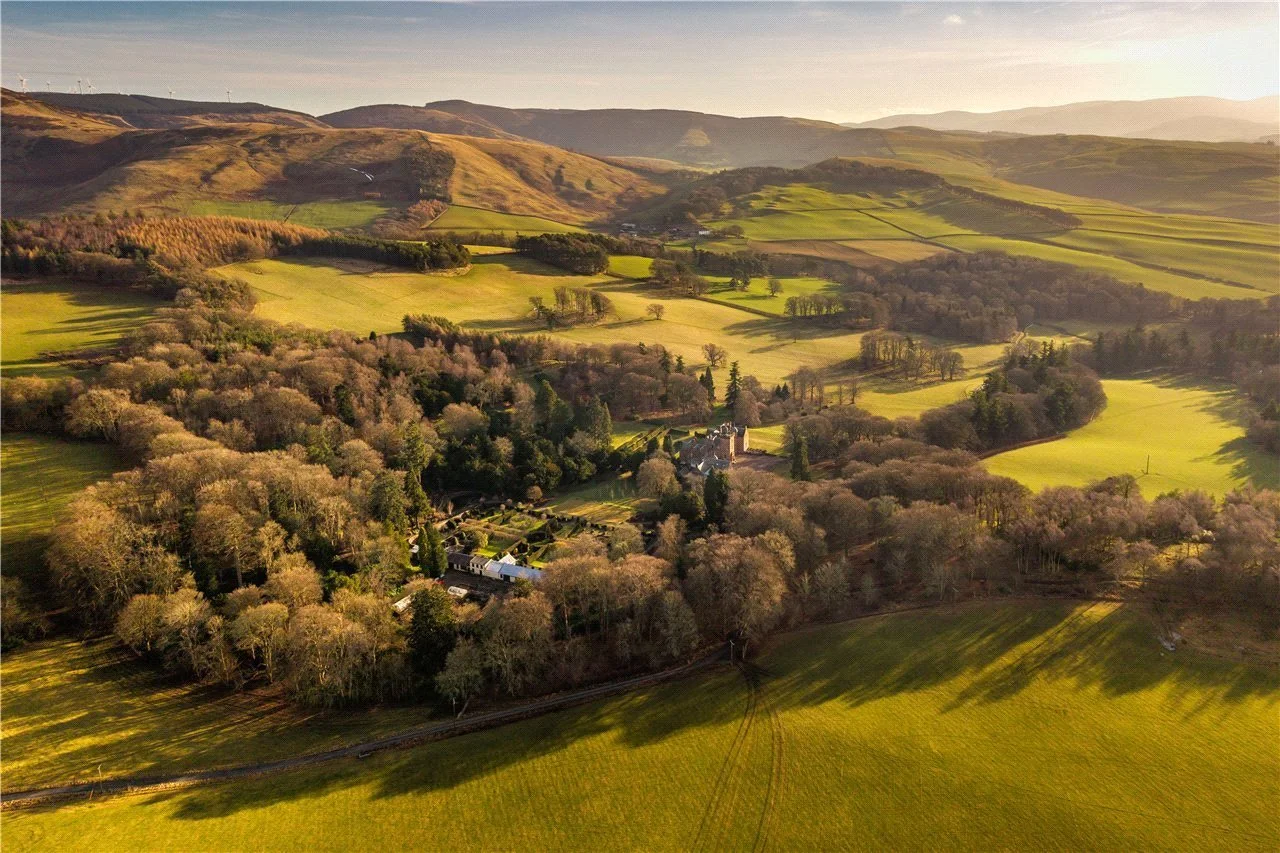 Francis-york-portmore-estate-scottish-baronial-castle-26.jpeg