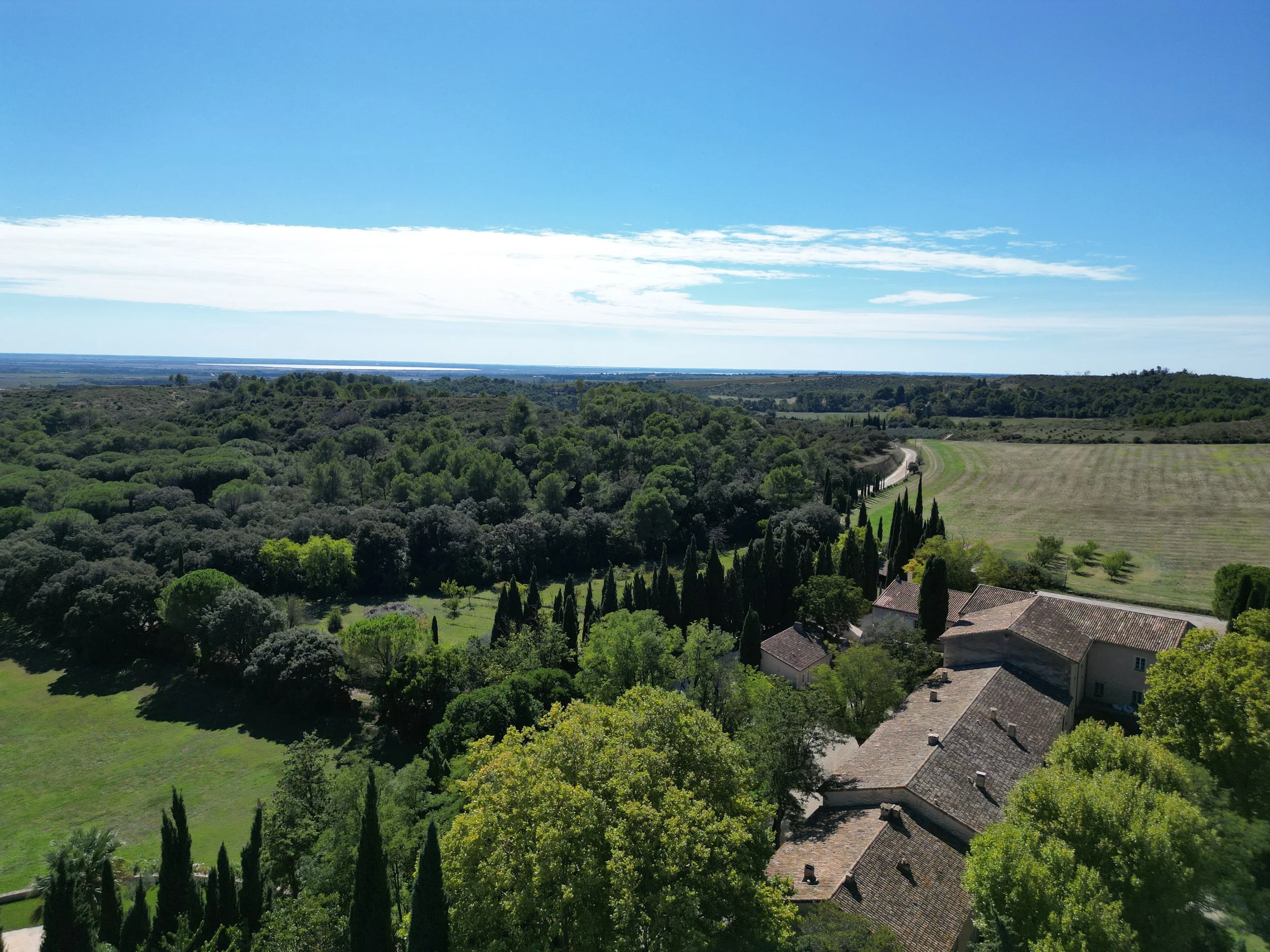 country-estate-near-nimes-france-for-sale-11.JPG