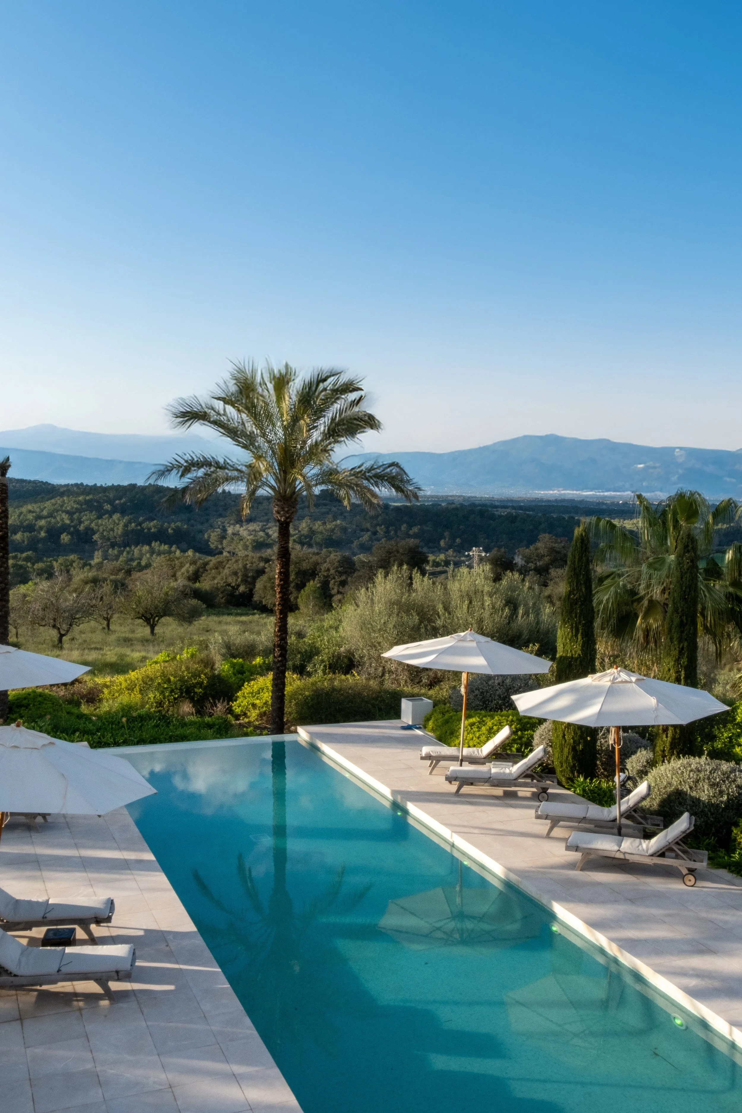 Francis-York-Finca-Sonrisa-Design-Led-Country-Estate-Mallorca-13.jpg