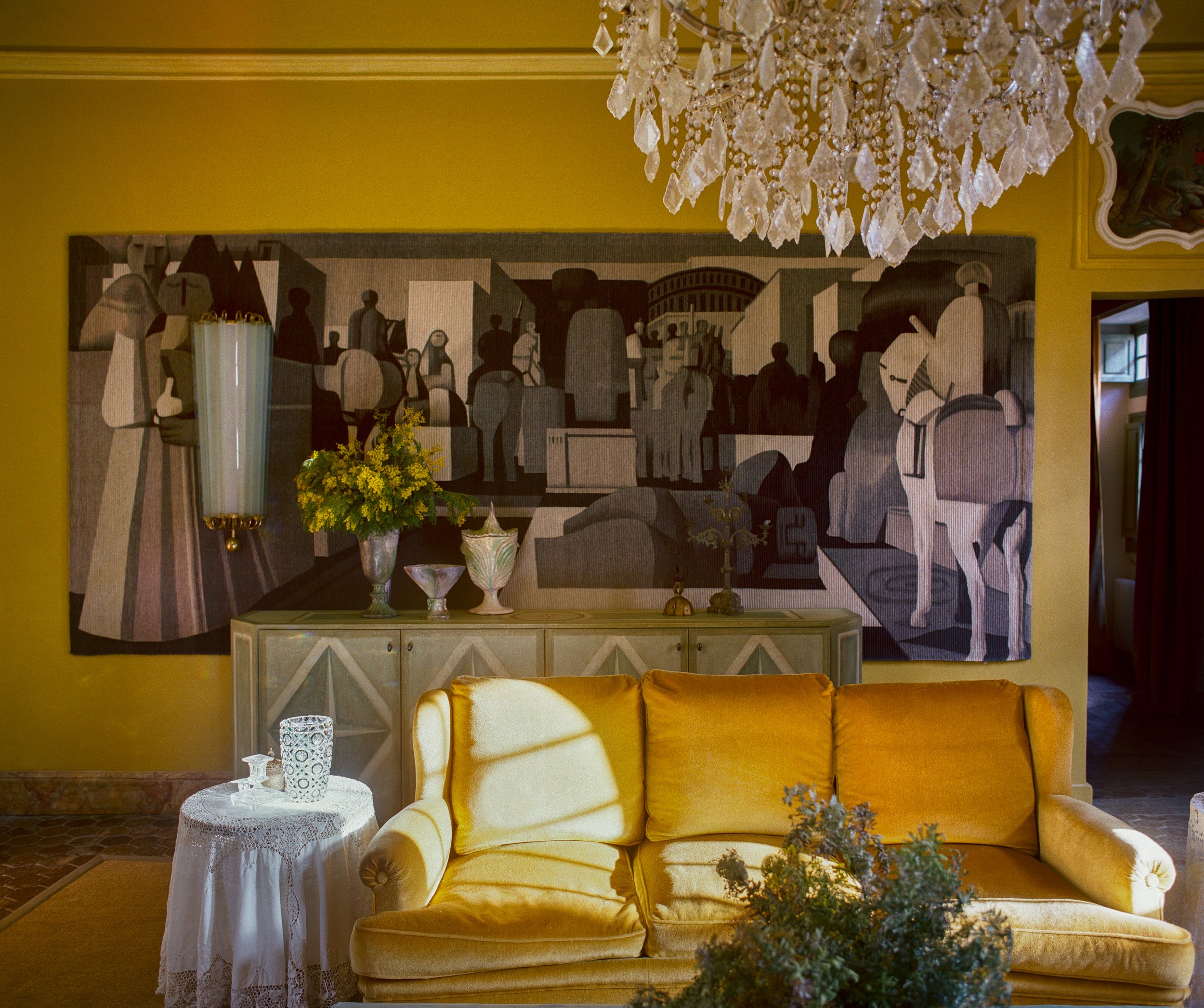 17th-century-private-mansion-provence-enclave-des-papes-emile-garcin-48.jpg