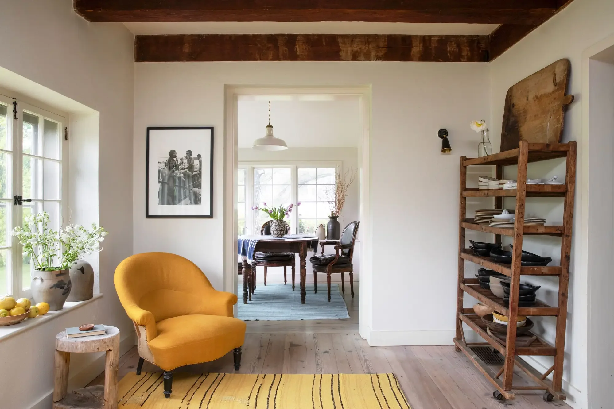 library-lane-artist-retreat-woodstock-ny-for-sale=14.webp