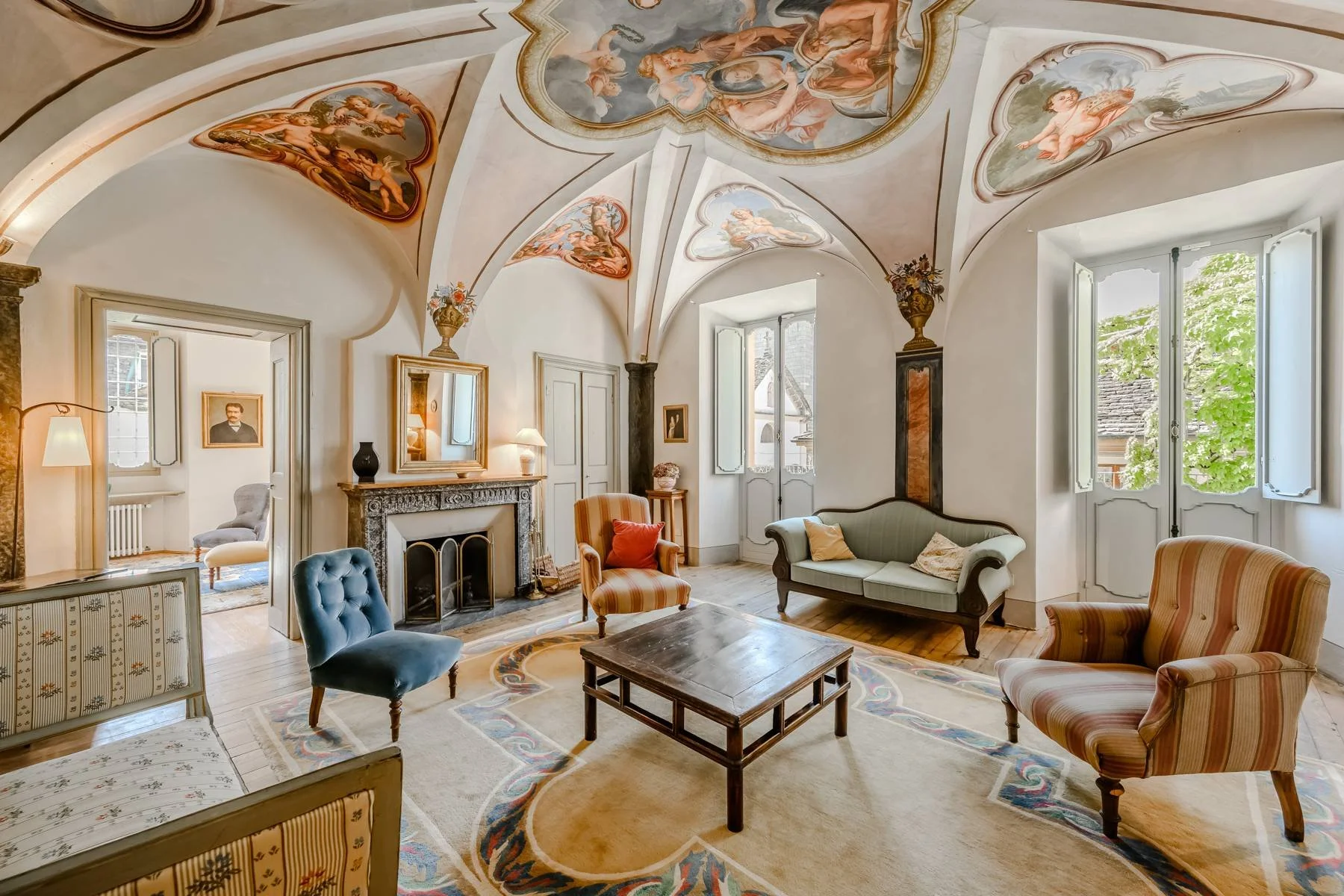 francis-york-frescoed-alpine-palazzo-craveggia-italy-7.jpg