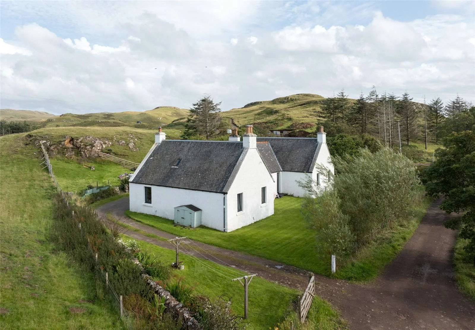 fy-scottish-castle-on-a-remote-island-with-3702-acres-and-3-miles-of-atlantic-coastline-lists-for-9-million-34.jpg