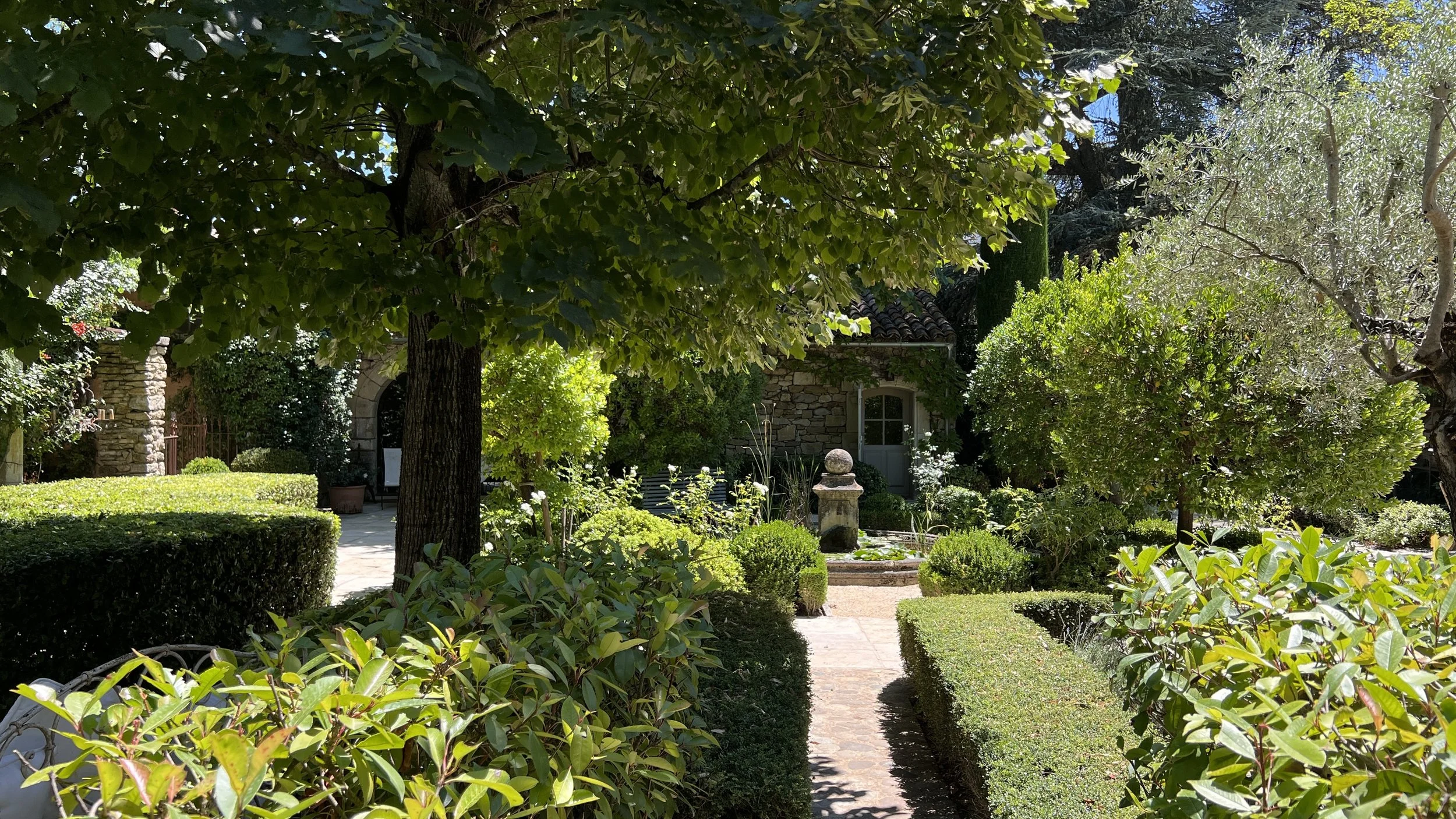 fy-provencal-farmhouse-for-sale-oppede-le-vieux-luberon-france-30.JPG