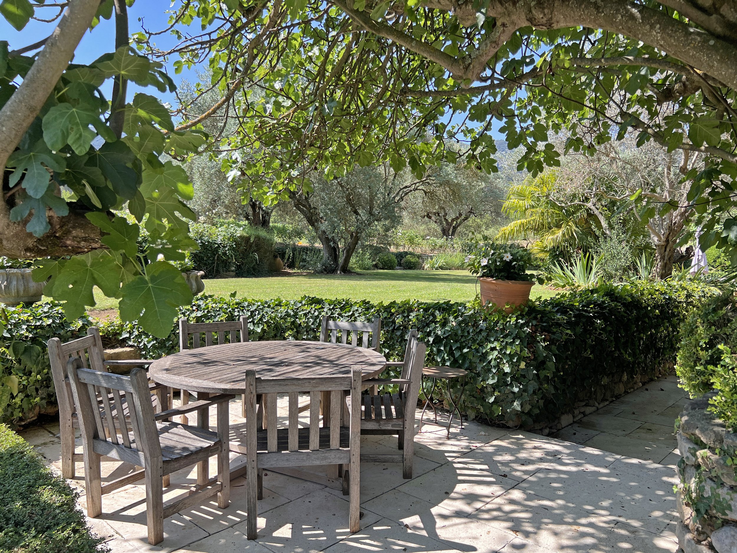 fy-provencal-farmhouse-for-sale-oppede-le-vieux-luberon-france-21.jpg