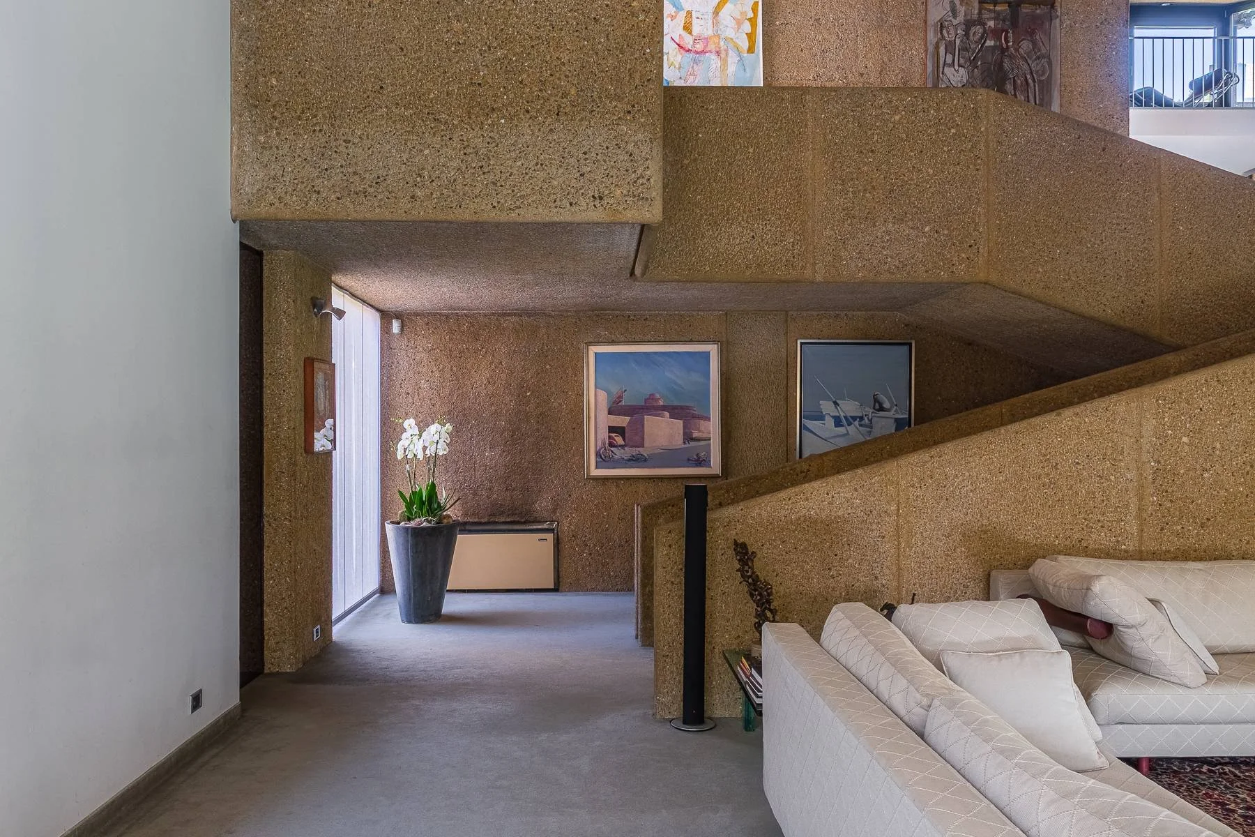 fy-francesco-castiglioni-brutalist-villa-cusano-milanino-3.jpg