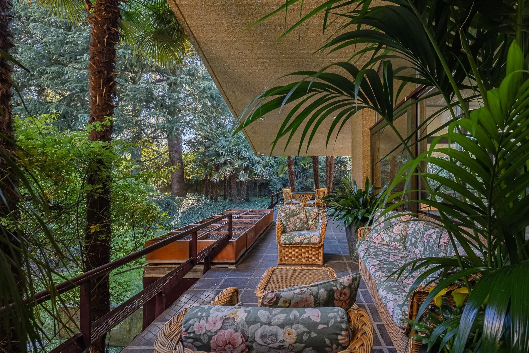 fy-francesco-castiglioni-brutalist-villa-cusano-milanino-8.jpg