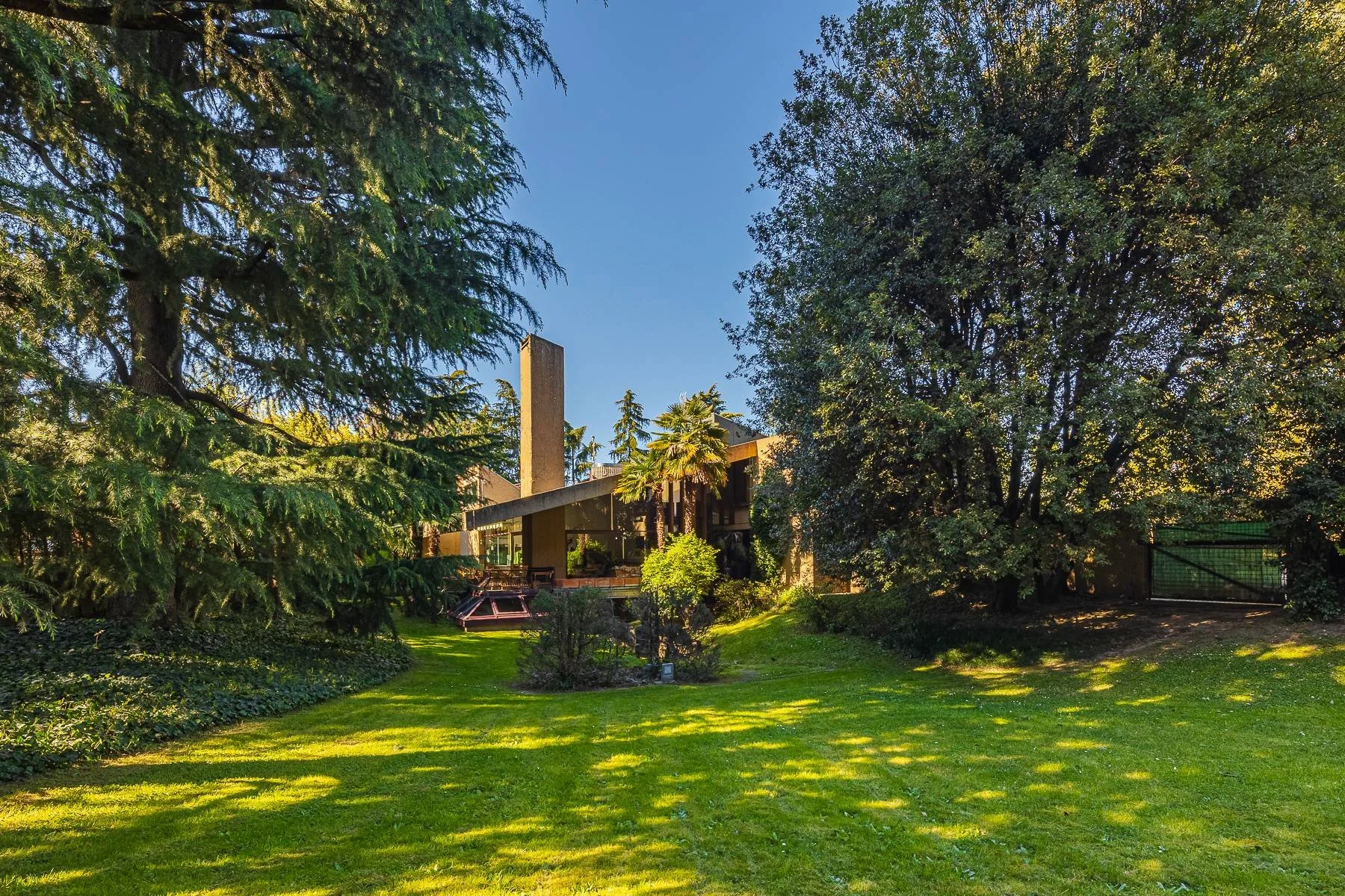 fy-francesco-castiglioni-brutalist-villa-cusano-milanino-26.jpg