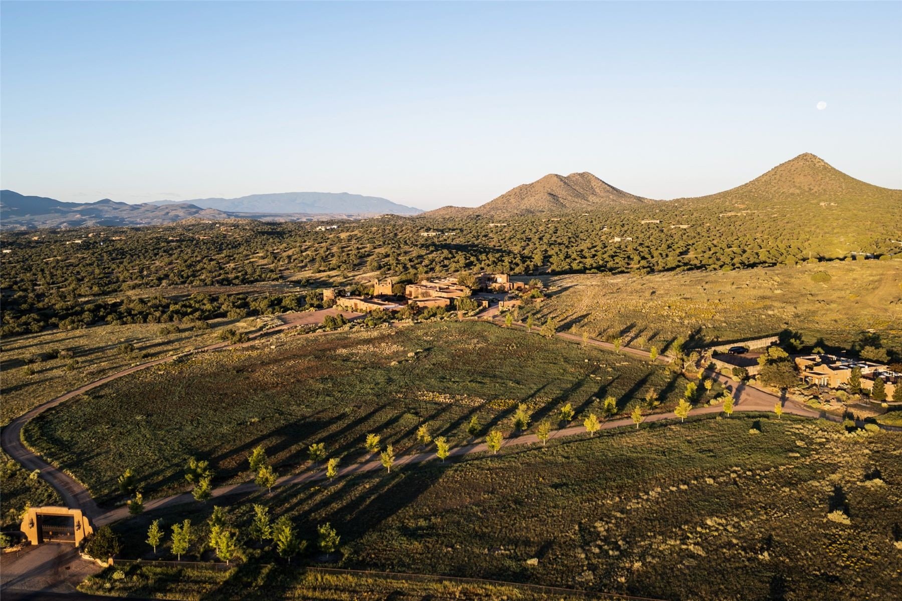 FY-rancho-alegre-santa-fe-new-mexico-western-shangrila-31.jpeg