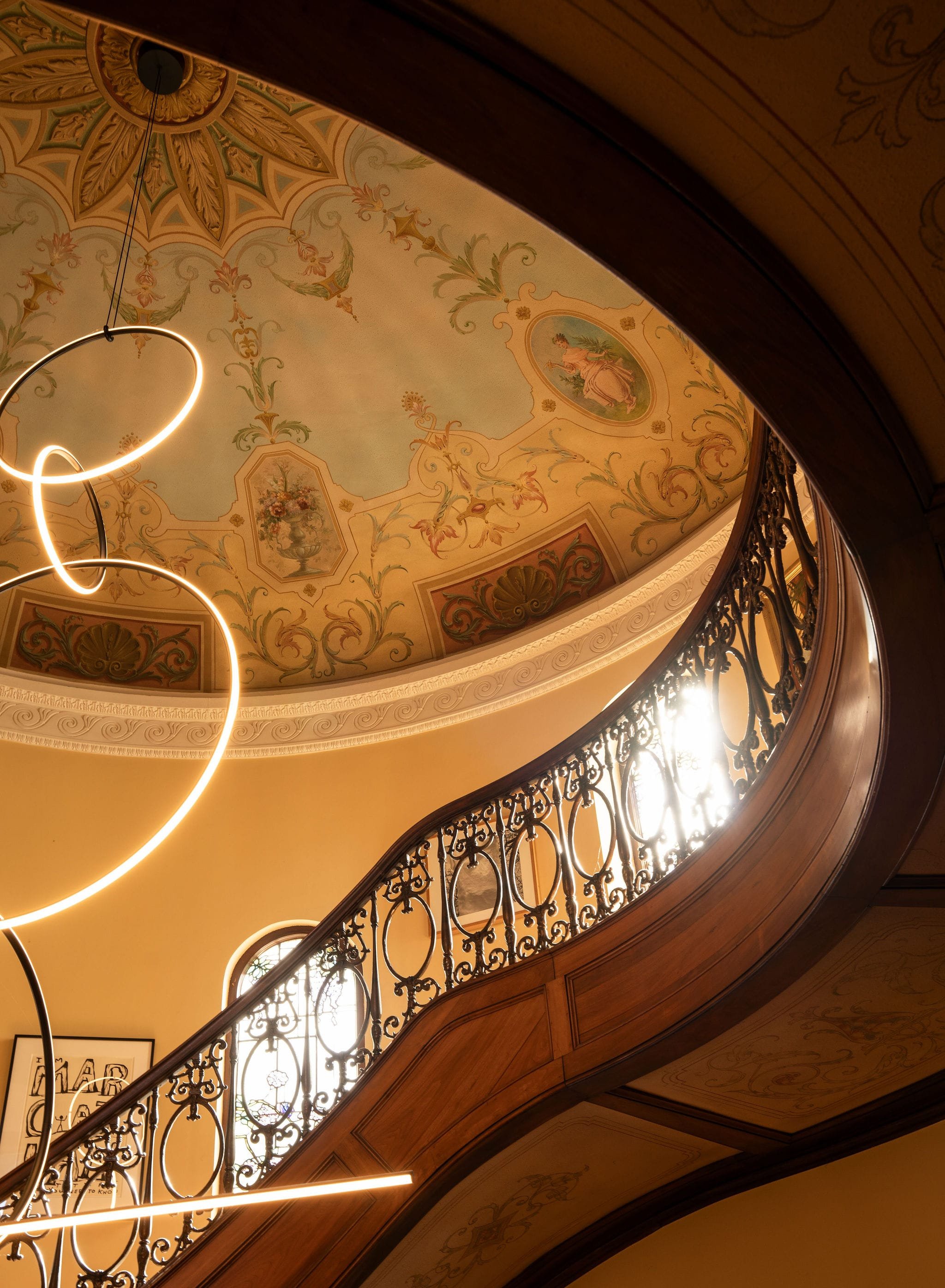 fy-the-longtime-los-angeles-home-of-creative-director-marc-atlan-1923-mediterranean-revival-32.jpg