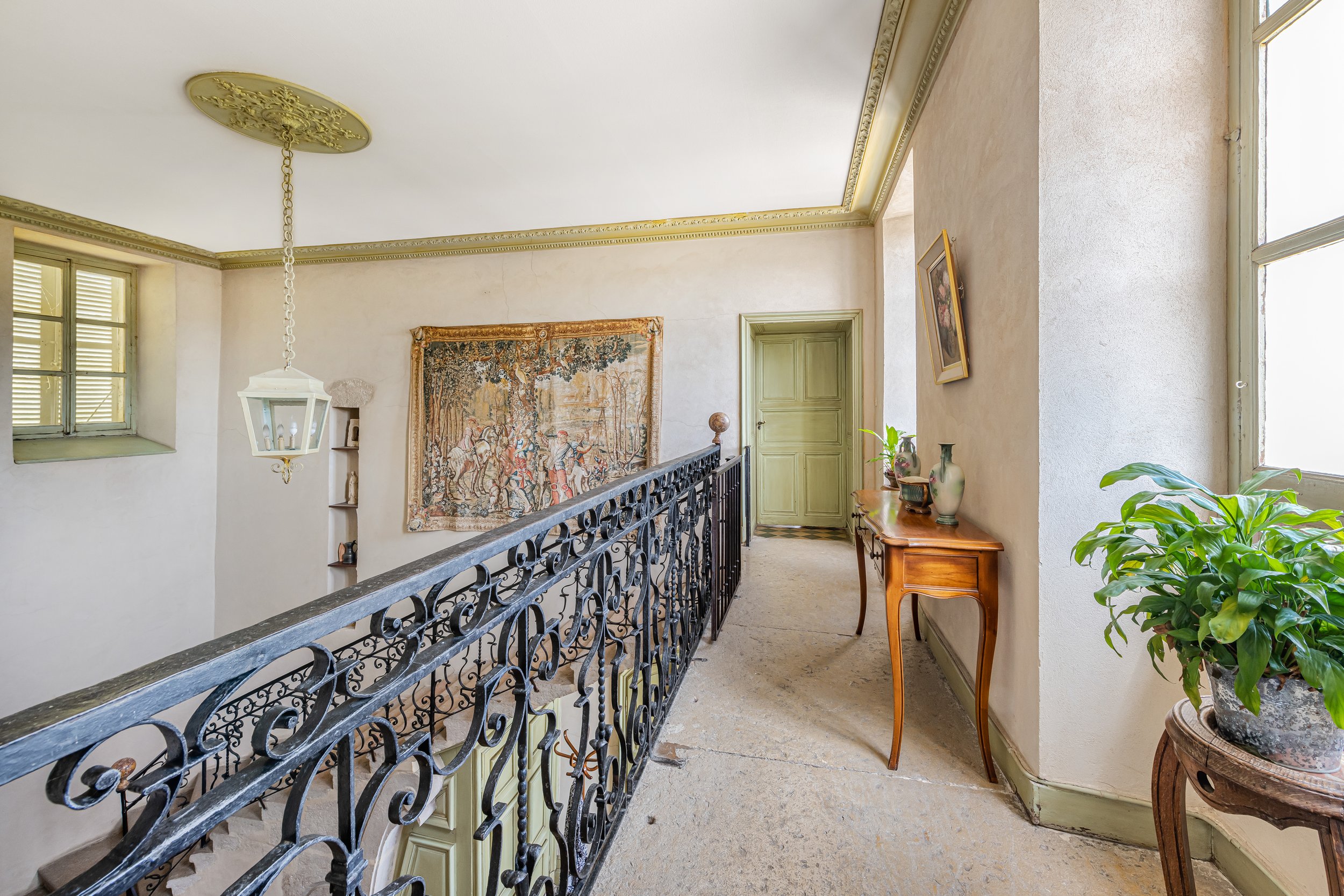 fy-historic-chateau-bourg-en-bresse-france-for-sale-90.JPG