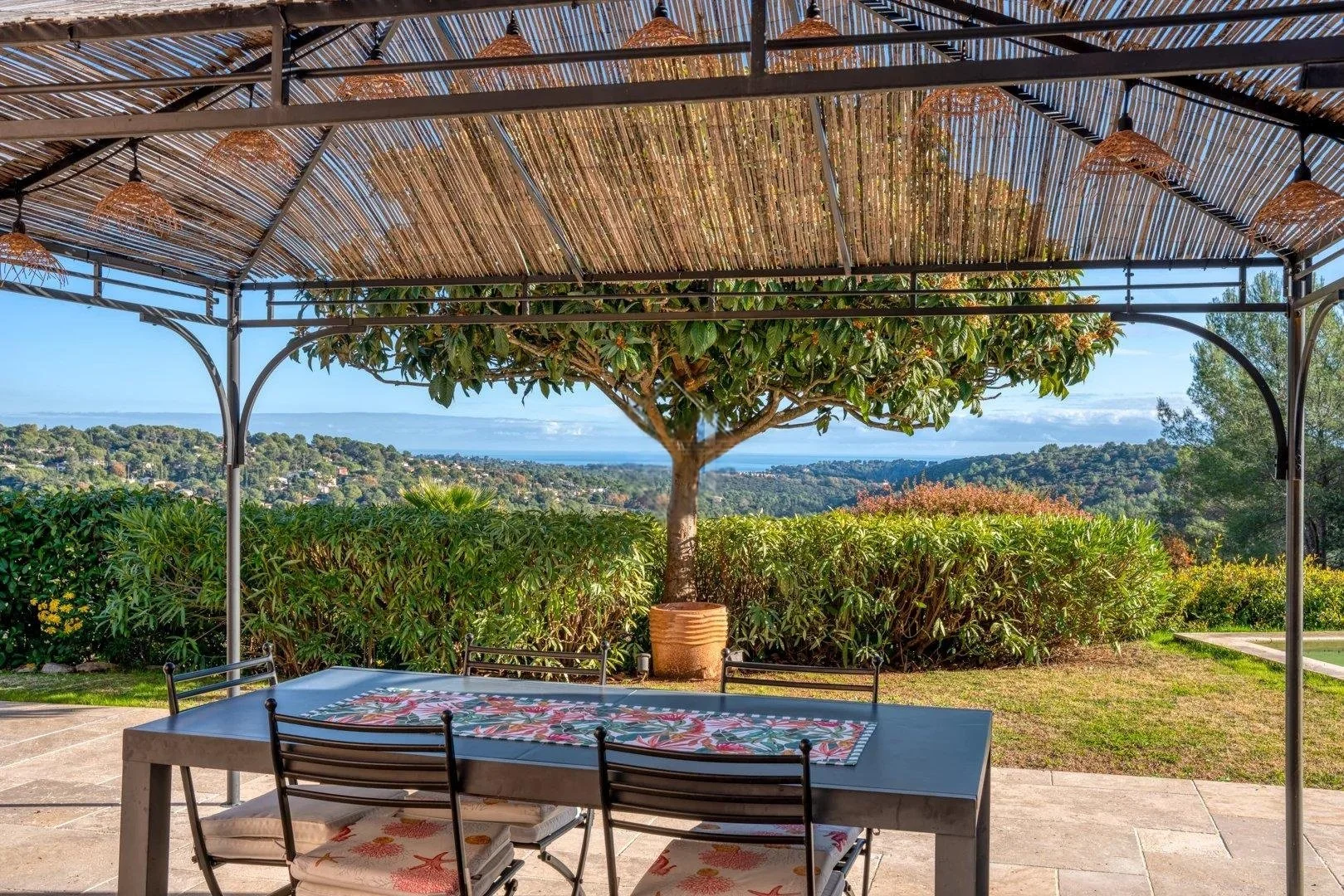 francis-york-valbonne-french-riviera-villa-lazazu-co-ownership1.jpg