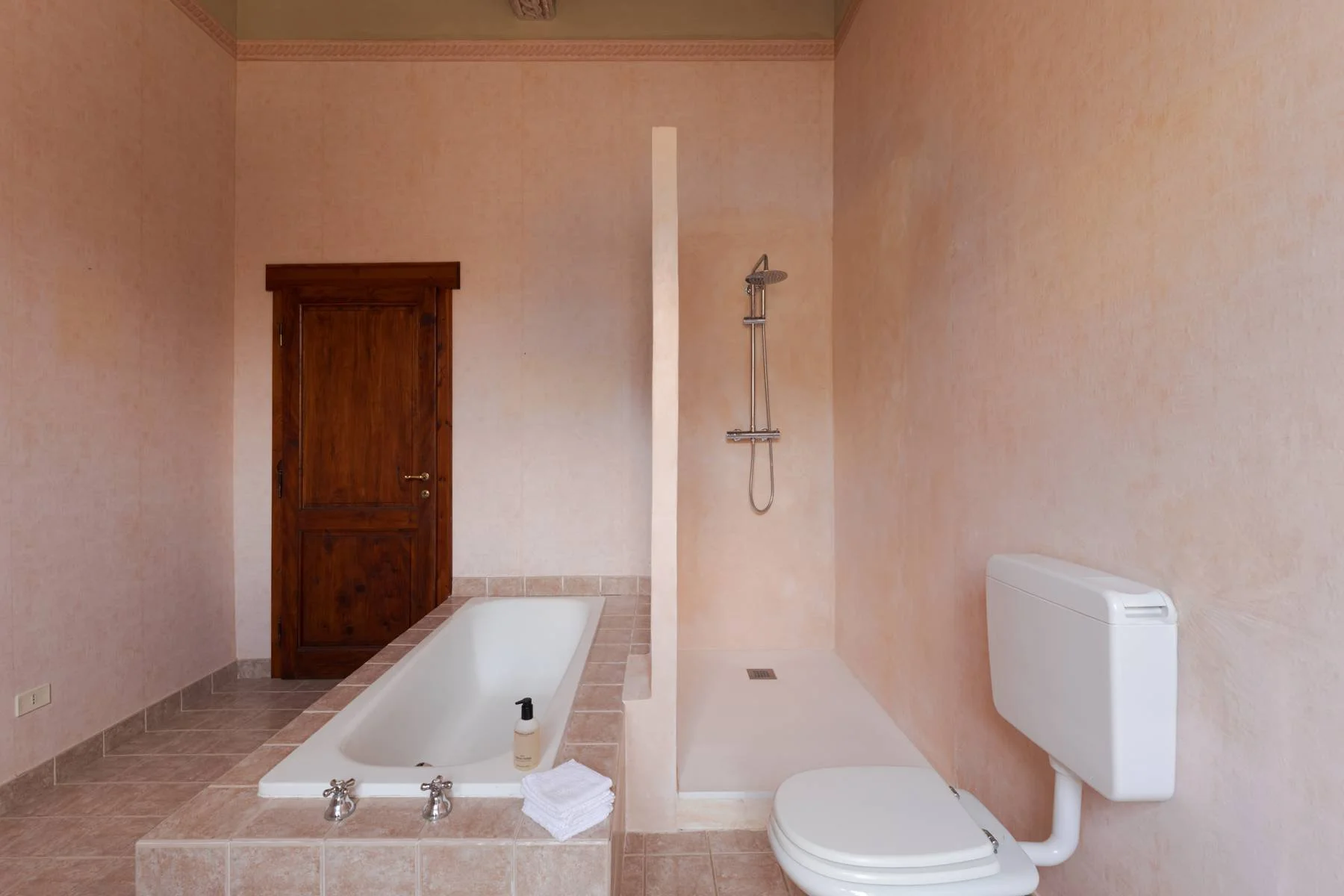 francis-york-villa-tommasi-aliotti-cortona-tuscany-15.jpg