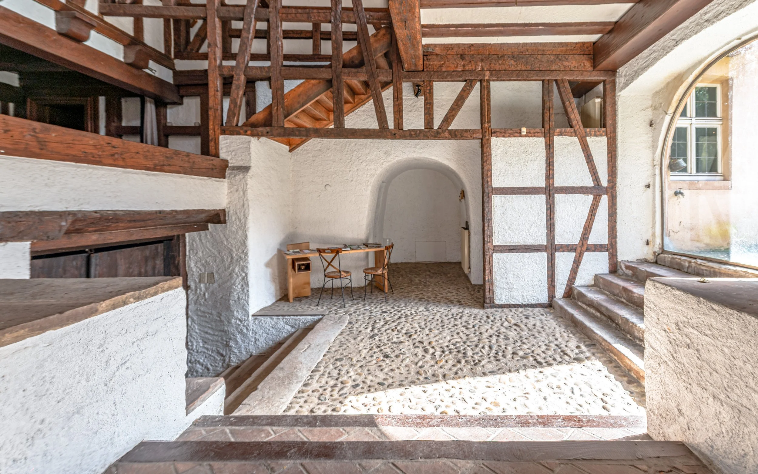 francis-york-jacques-couelle-fireplace-andlau-alsace-wine-route-auction-61.jpg