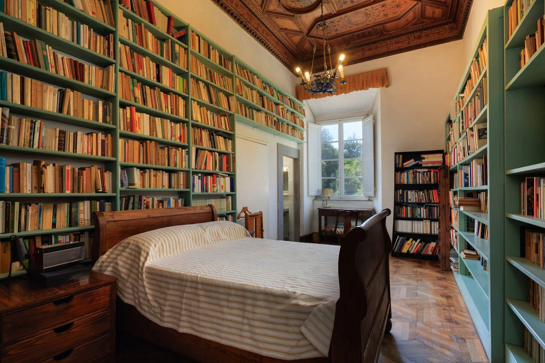 francis-york-renaissance-villa-near-lucca-for-sale-10.jpg