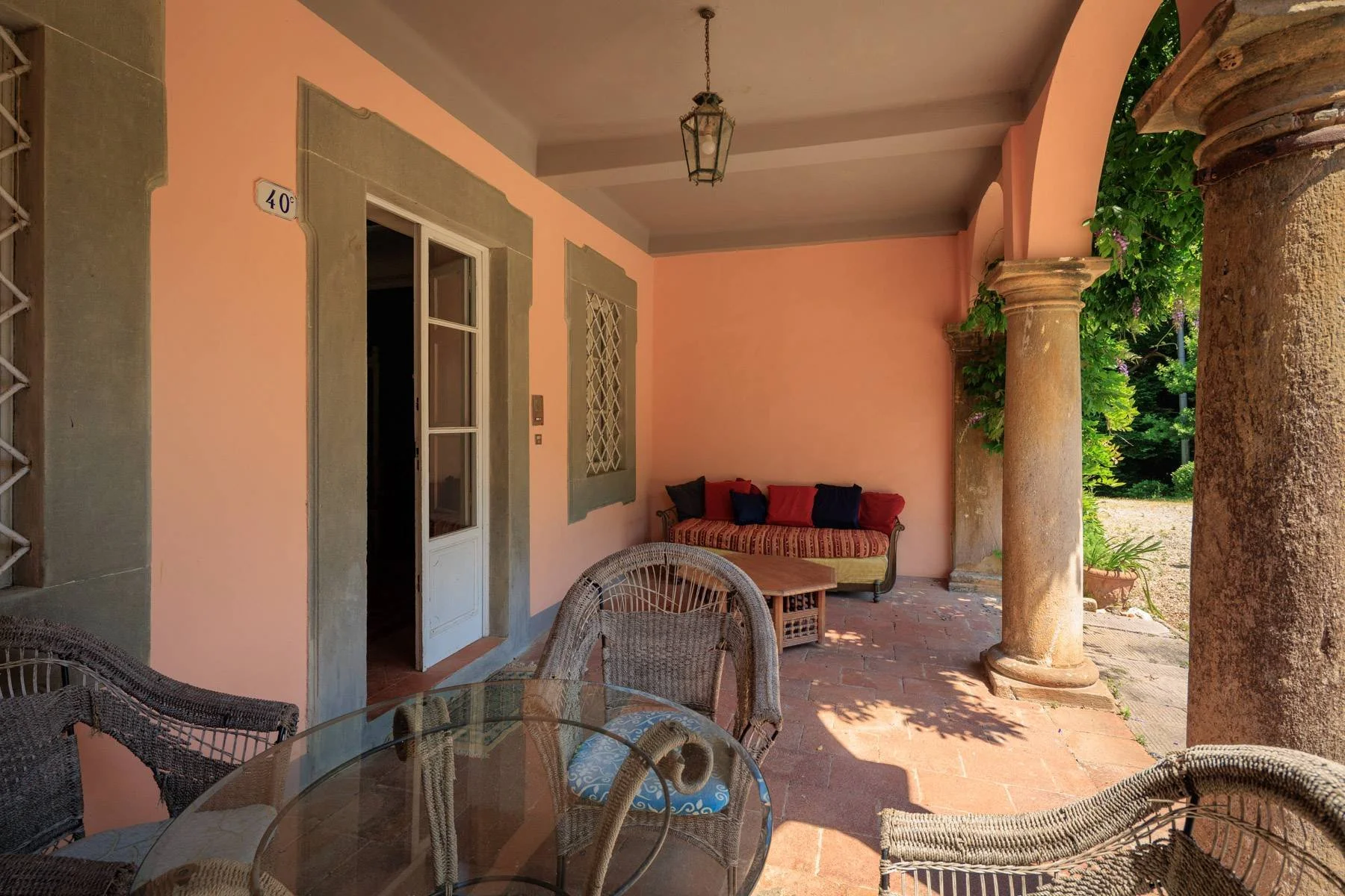 francis-york-renaissance-villa-near-lucca-for-sale-14.jpg