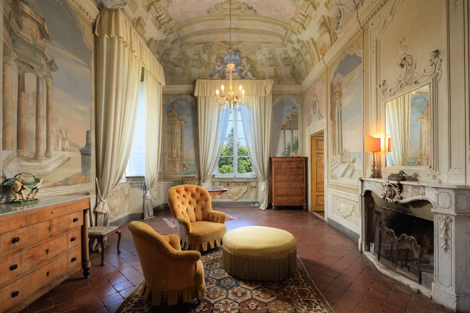 francis-york-renaissance-villa-near-lucca-for-sale-22.jpg