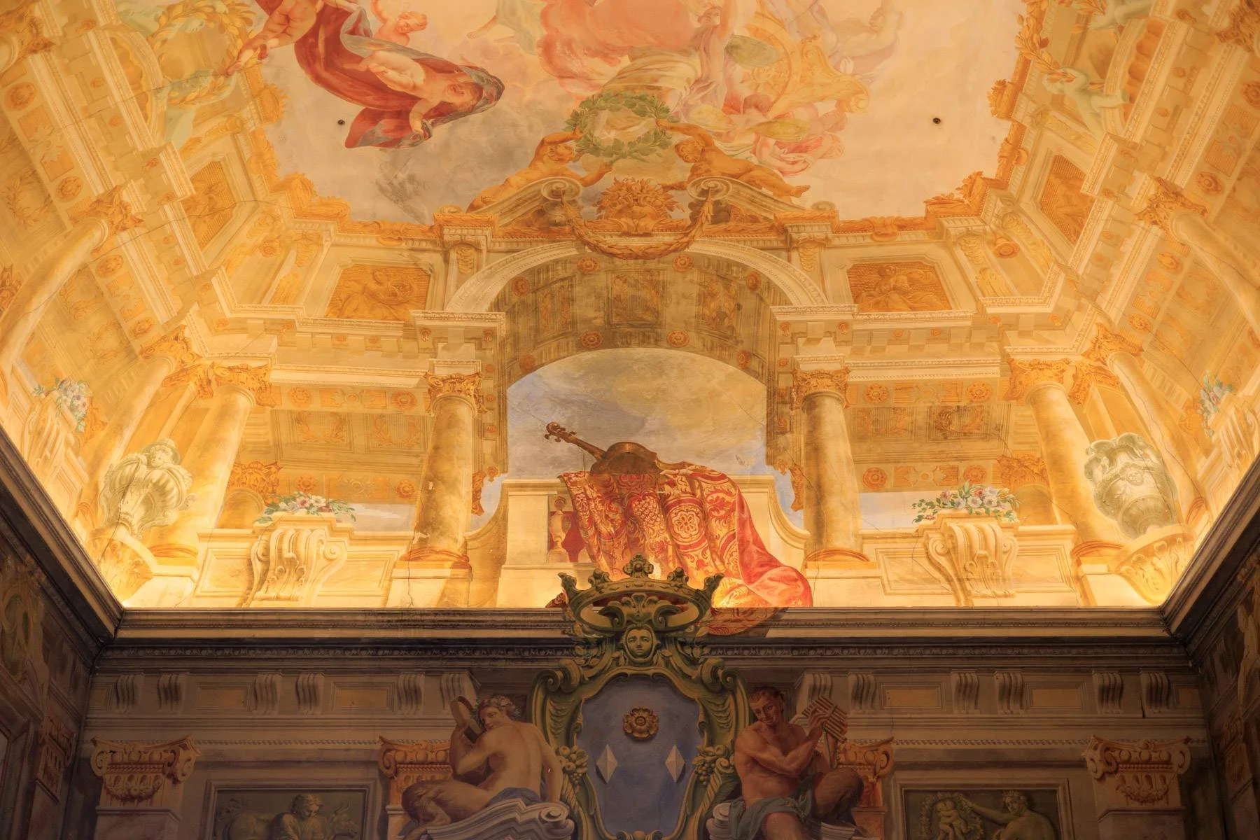 francis-york-renaissance-villa-near-lucca-for-sale-27.jpg