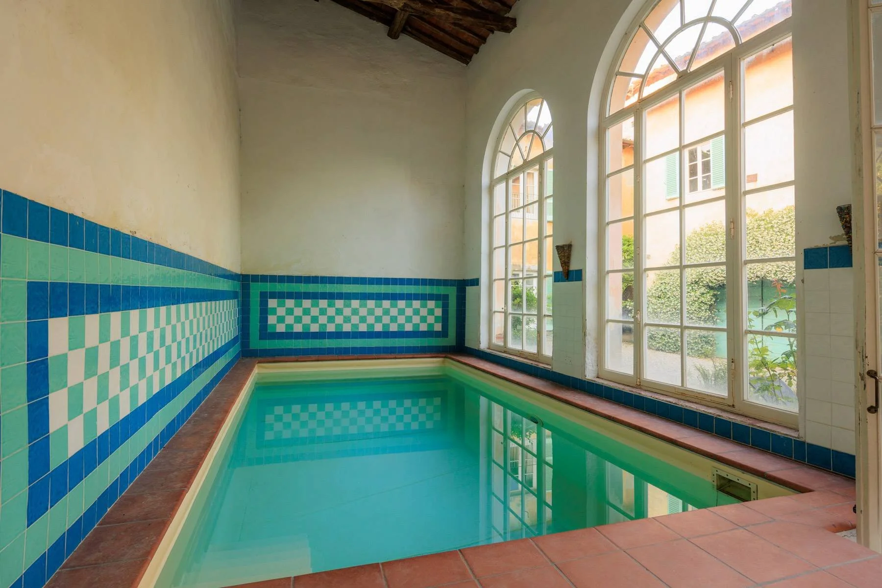 francis-york-renaissance-villa-near-lucca-for-sale-45.jpg