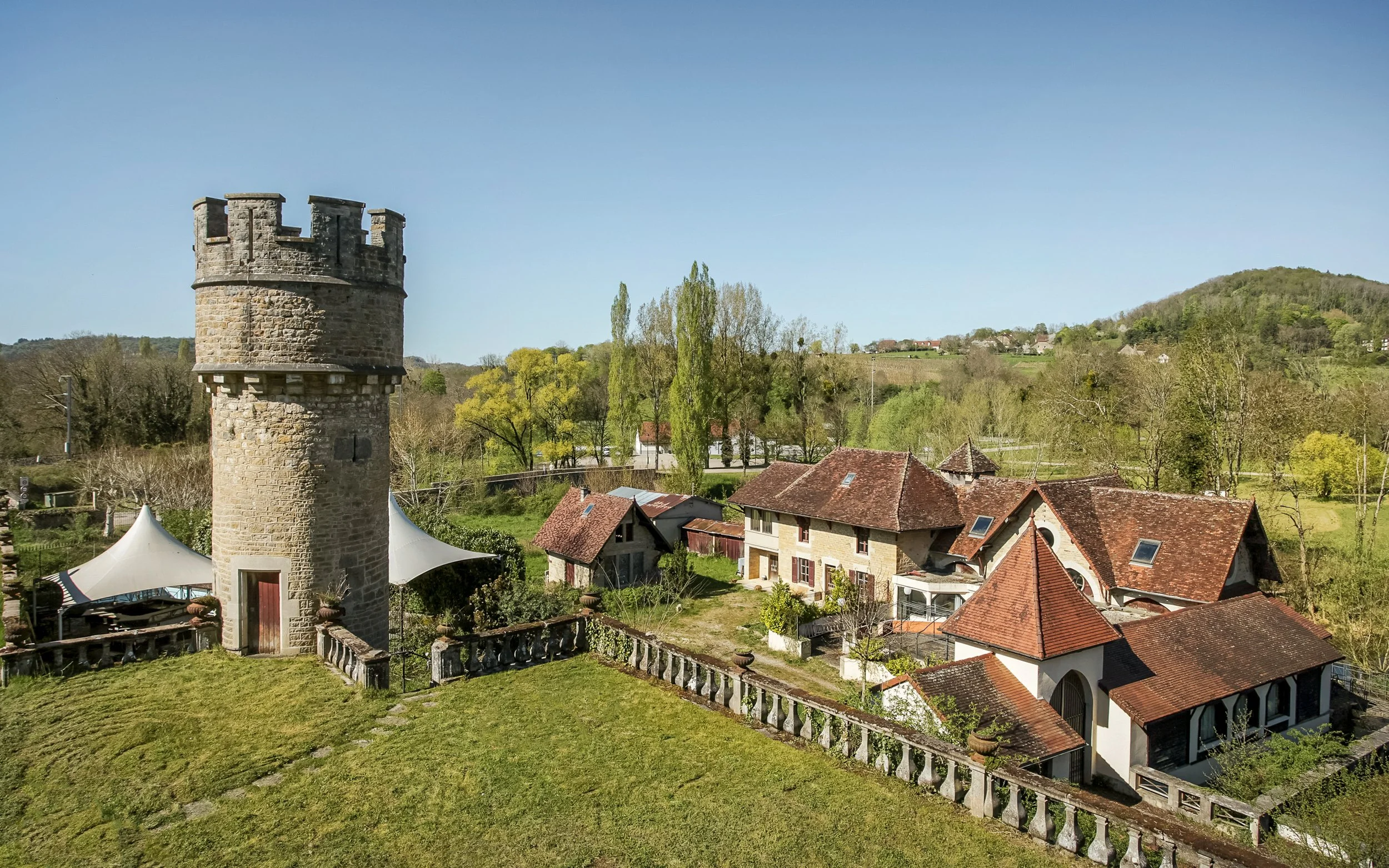 francis-york-chateau-de-domblans-jura-france-for-sale-86.jpg