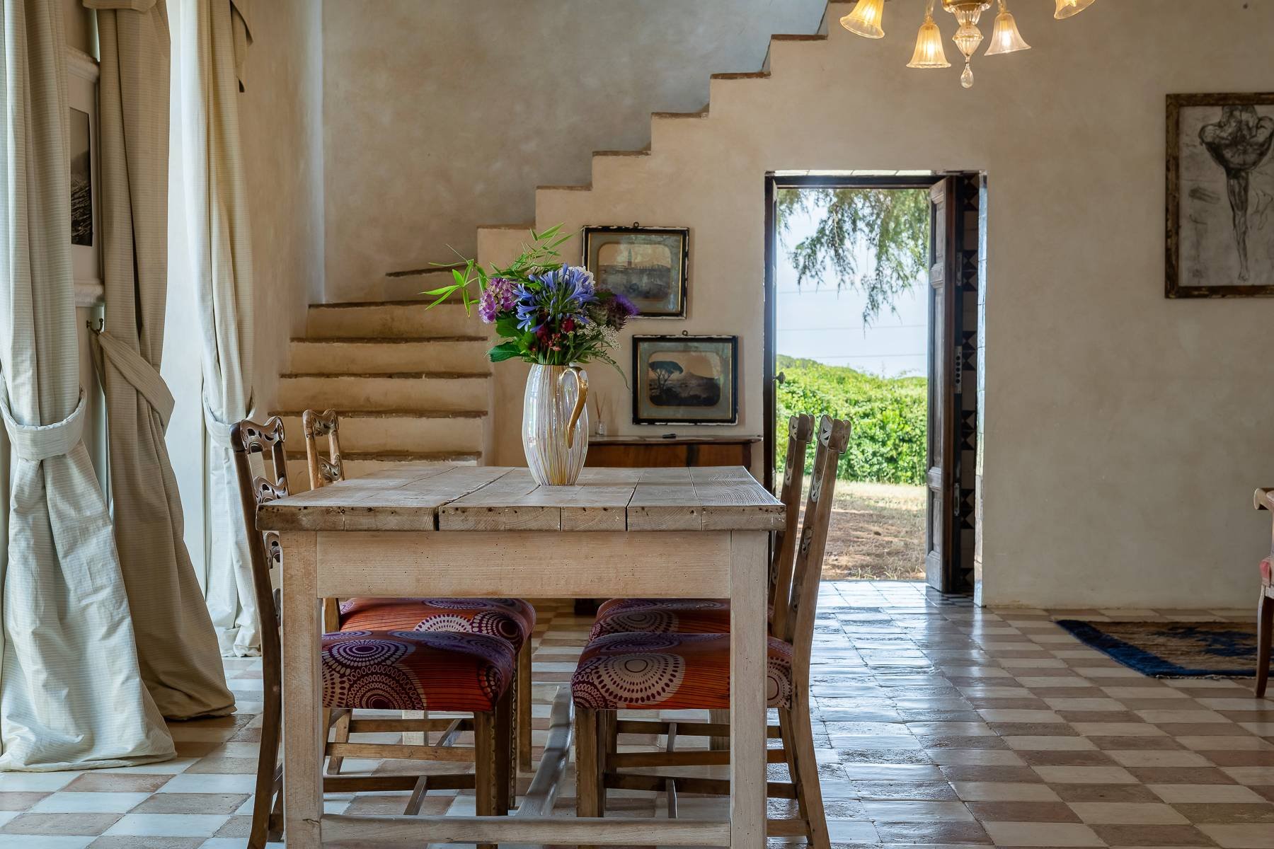 francis-york-torre-del-falco-restored-farmhouse-ronciglione-italy-17.jpg